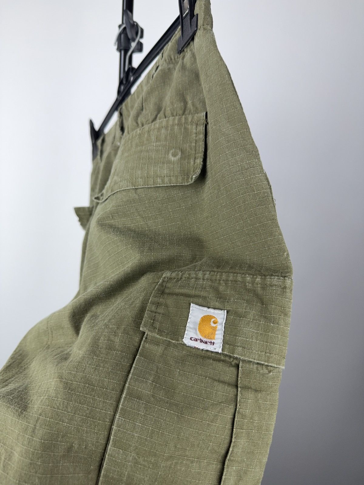 Carhartt × Vintage Vintage Carhartt Olive Cargo Pants Military Workwear Style Size 28" / US 6 / IT 42 - 6 Thumbnail