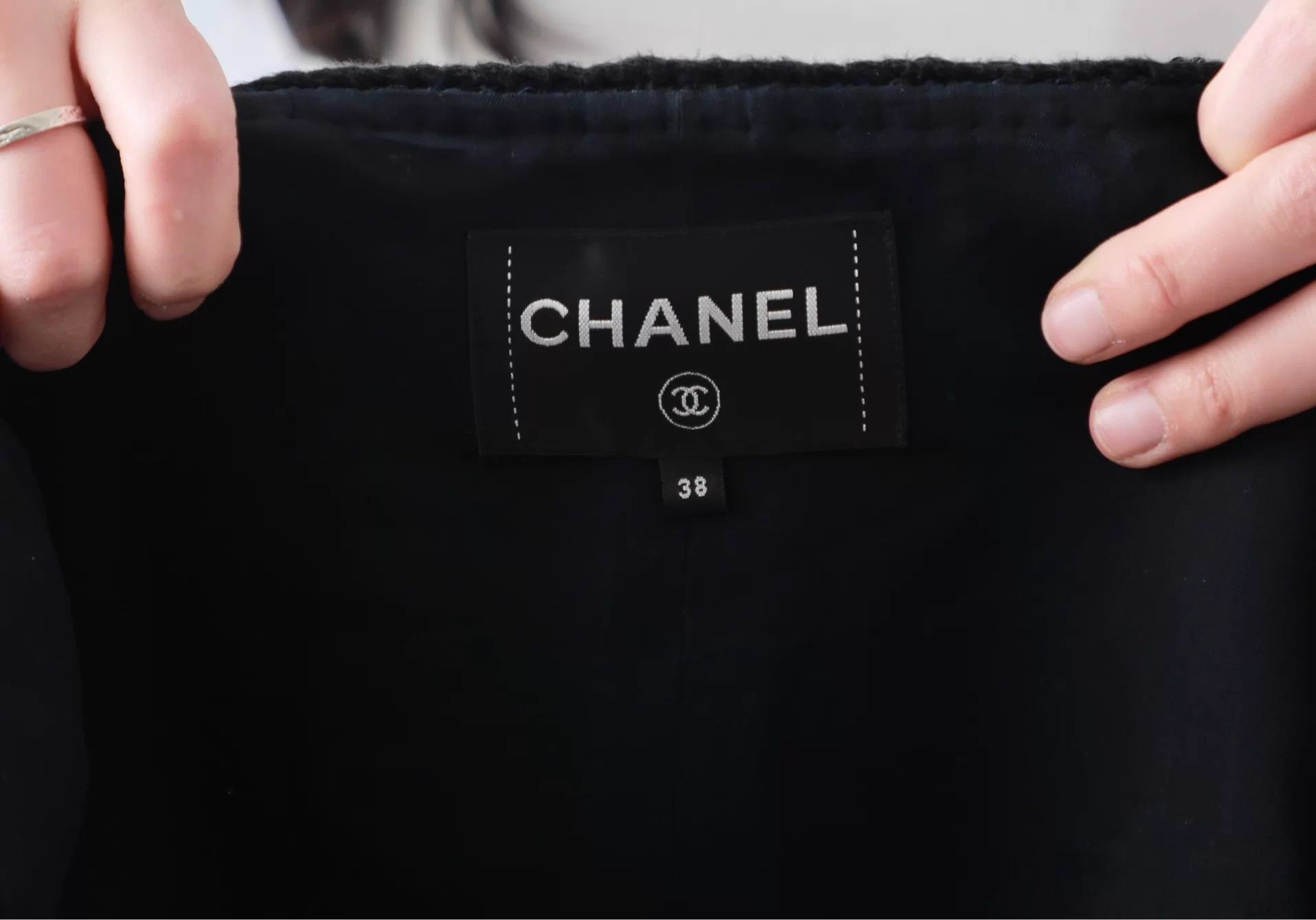 Chanel Chanel 38 Jacket Size S / US 4 / IT 40 - 2 Thumbnail