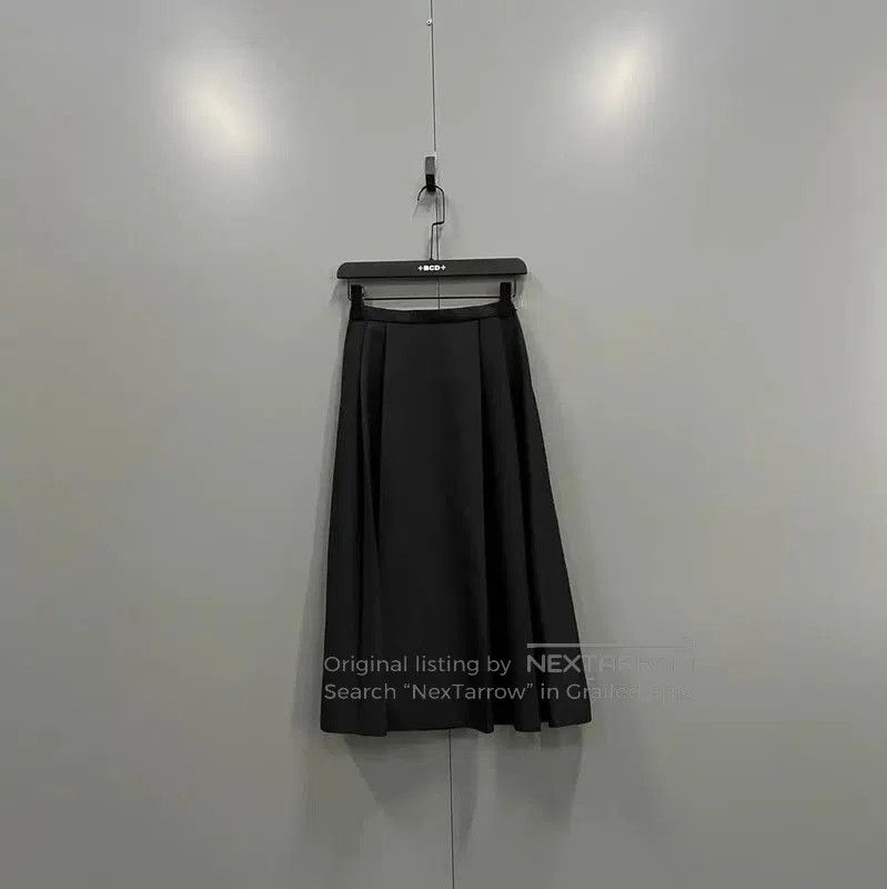 Dior Dior Black Cotton Midi Skirt for Women . Size 28" / US 6 / IT 42 - 1 Thumbnail