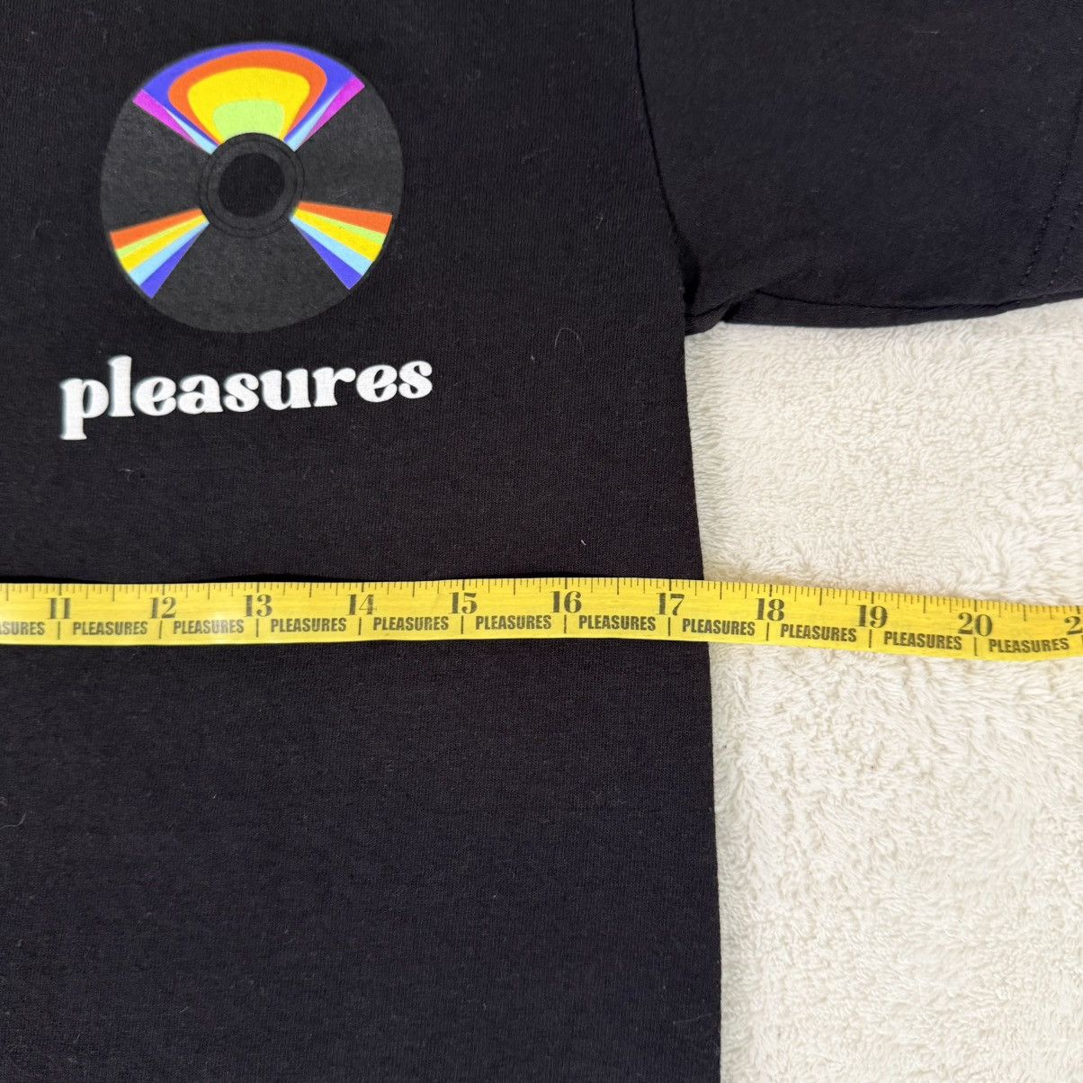 Pleasures Pleasures Spin/CD T-Shirt Size US S / EU 44-46 / 1 - 5 Thumbnail