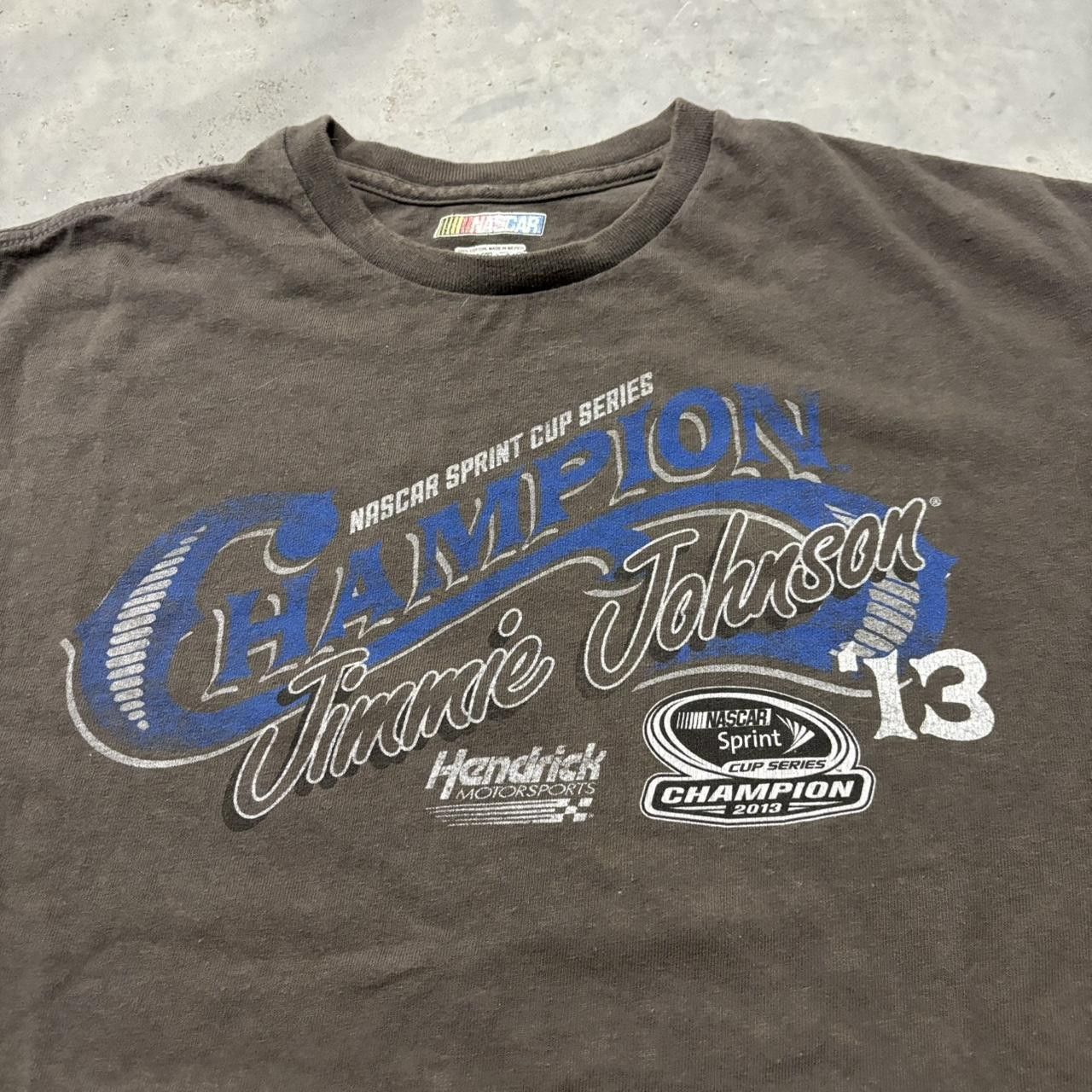 NASCAR × Vintage Vintage Y2K/2000s Faded NASCAR Racing Streetwear Graphic Tee! Size US L / EU 52-54 / 3 - 3 Thumbnail