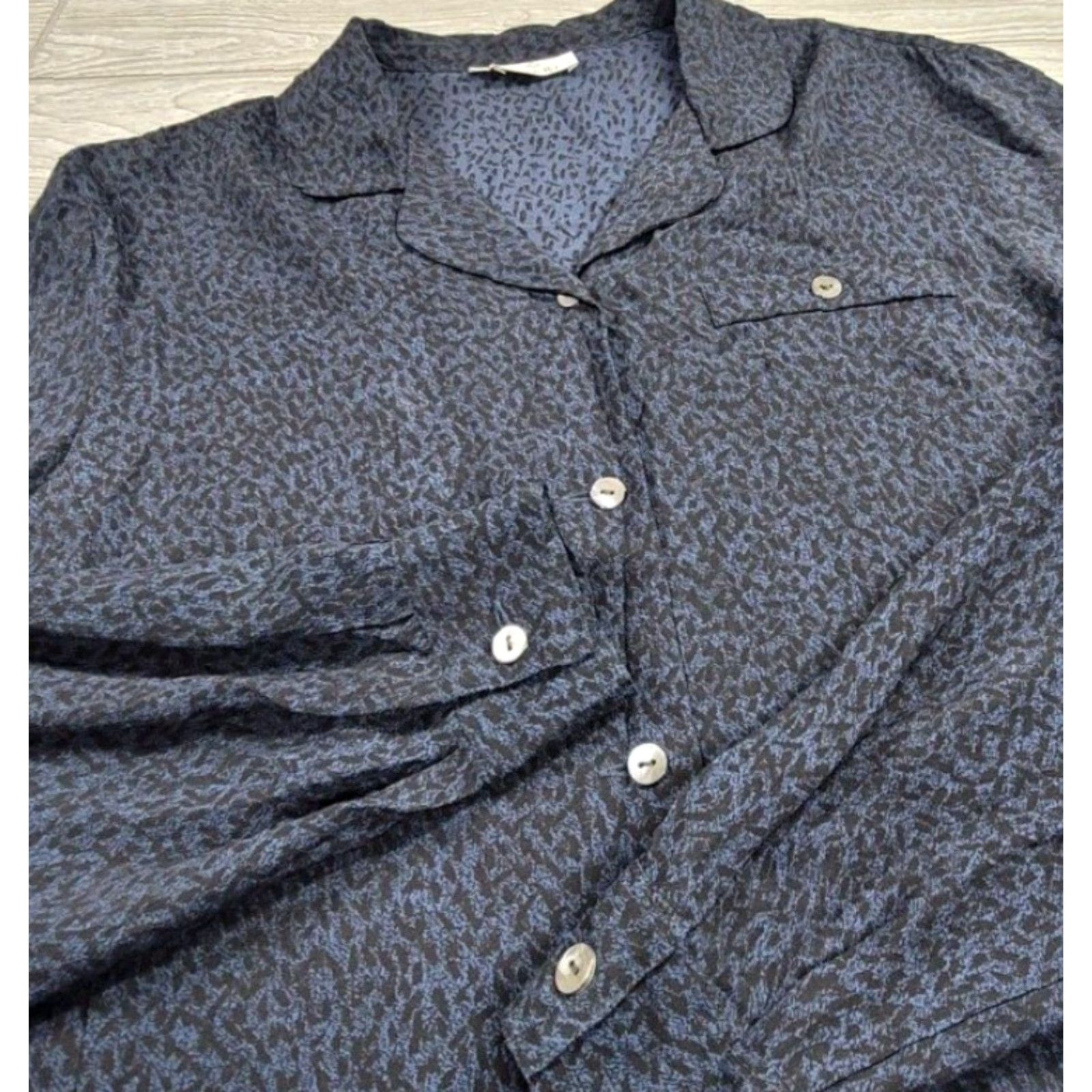 Zanella Zanella Women Button Up Top 10 Blue Black Cheetah Print Sheer Long Sleeve Italy Shirt Adult 10 Blue Black Cheetah Print Button-Up Zanella Women Size L / US 10 / IT 46 - 3 Thumbnail