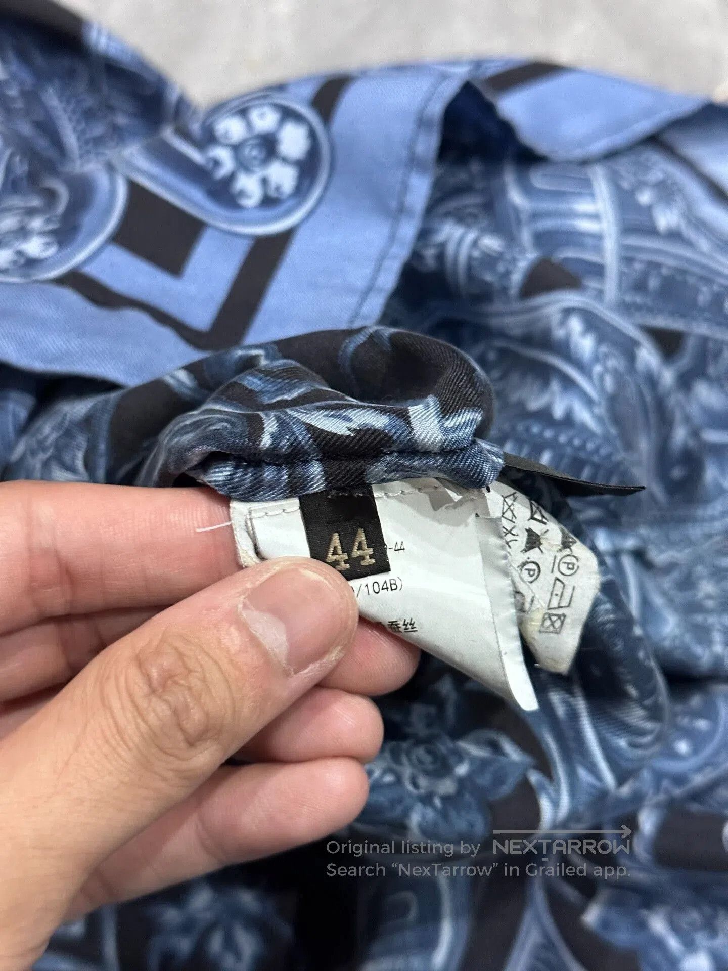 Versace Versace Silk Long Sleeve Shirt Blue Black. Size US S / EU 44-46 / 1 - 5 Thumbnail