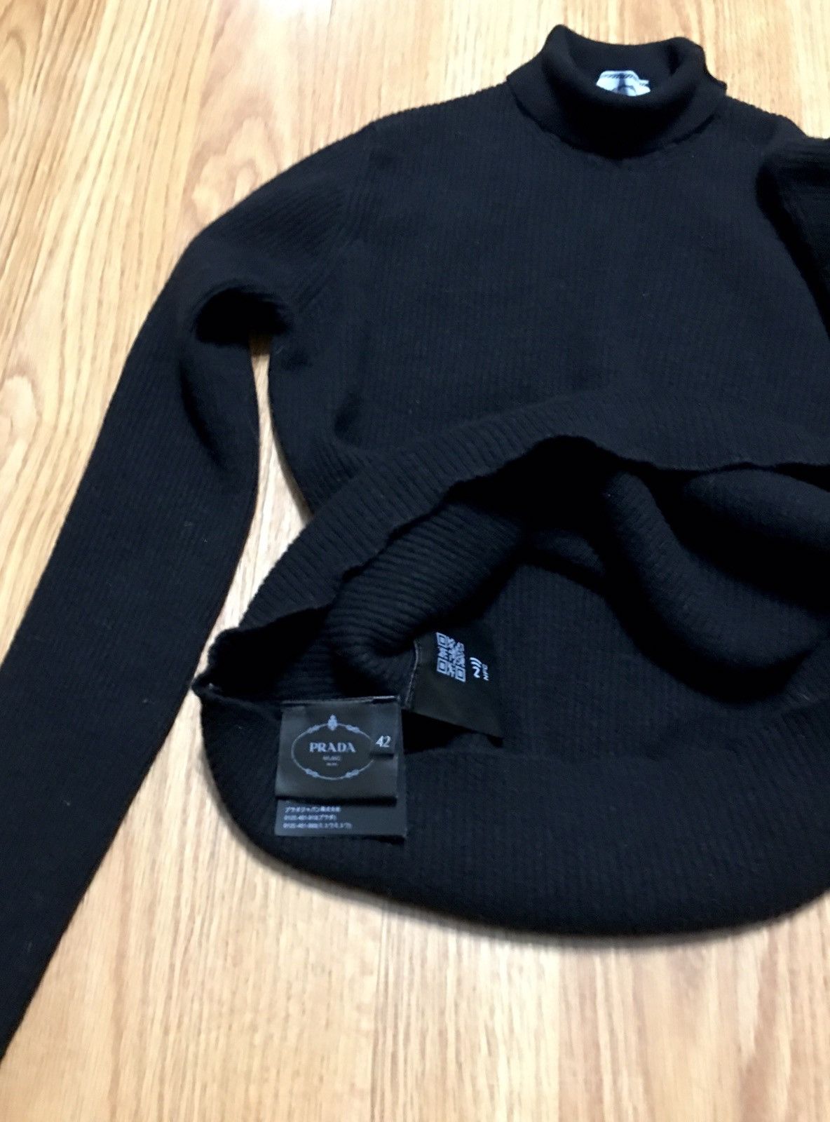 Prada PRADA Black Wool Light Jumper Sweater Size EU 42 Size M / US 6-8 / IT 42-44 - 10 Thumbnail