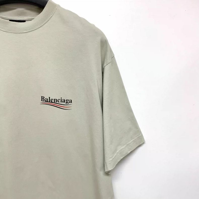Balenciaga Balenciaga Beige short-sleeved T-shirt 2505-Nextarrow Size US M / EU 48-50 / 2 - 6 Thumbnail