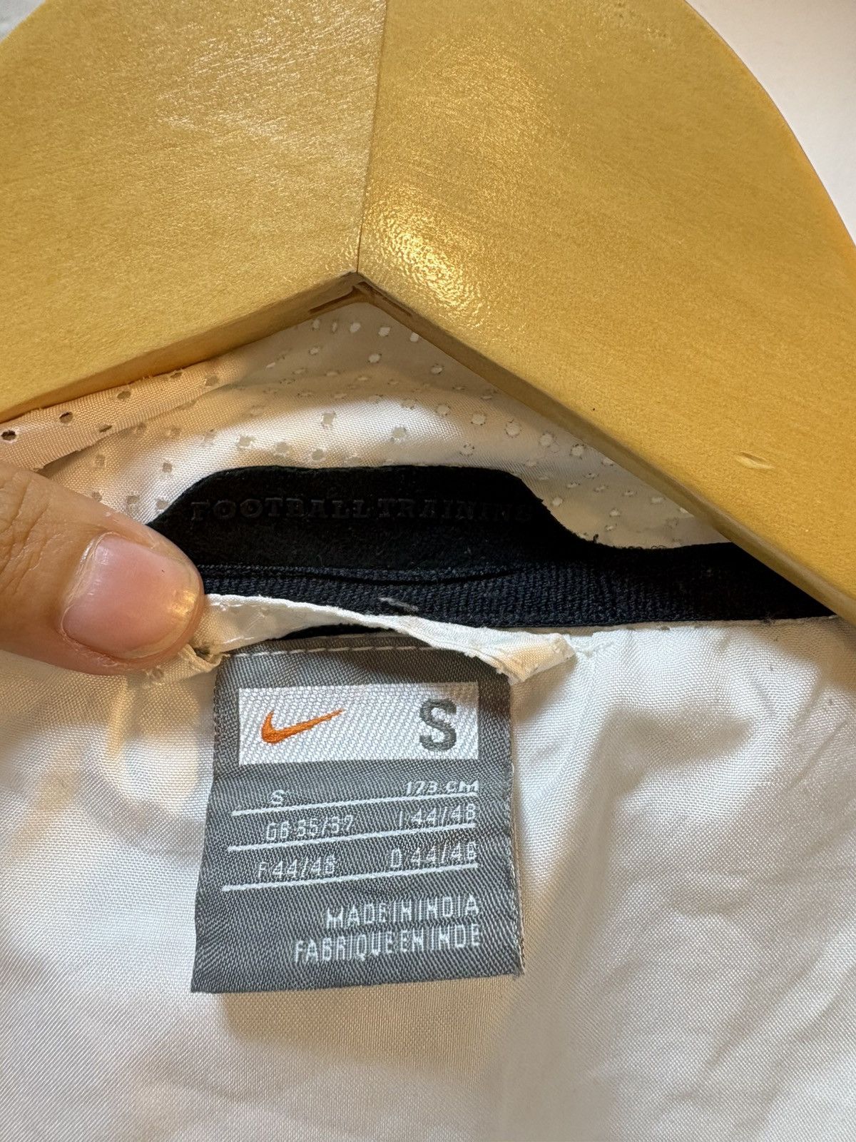 Nike Vintage Y2K Juventus FC Tracksuit Size US S / EU 44-46 / 1 - 19 Thumbnail