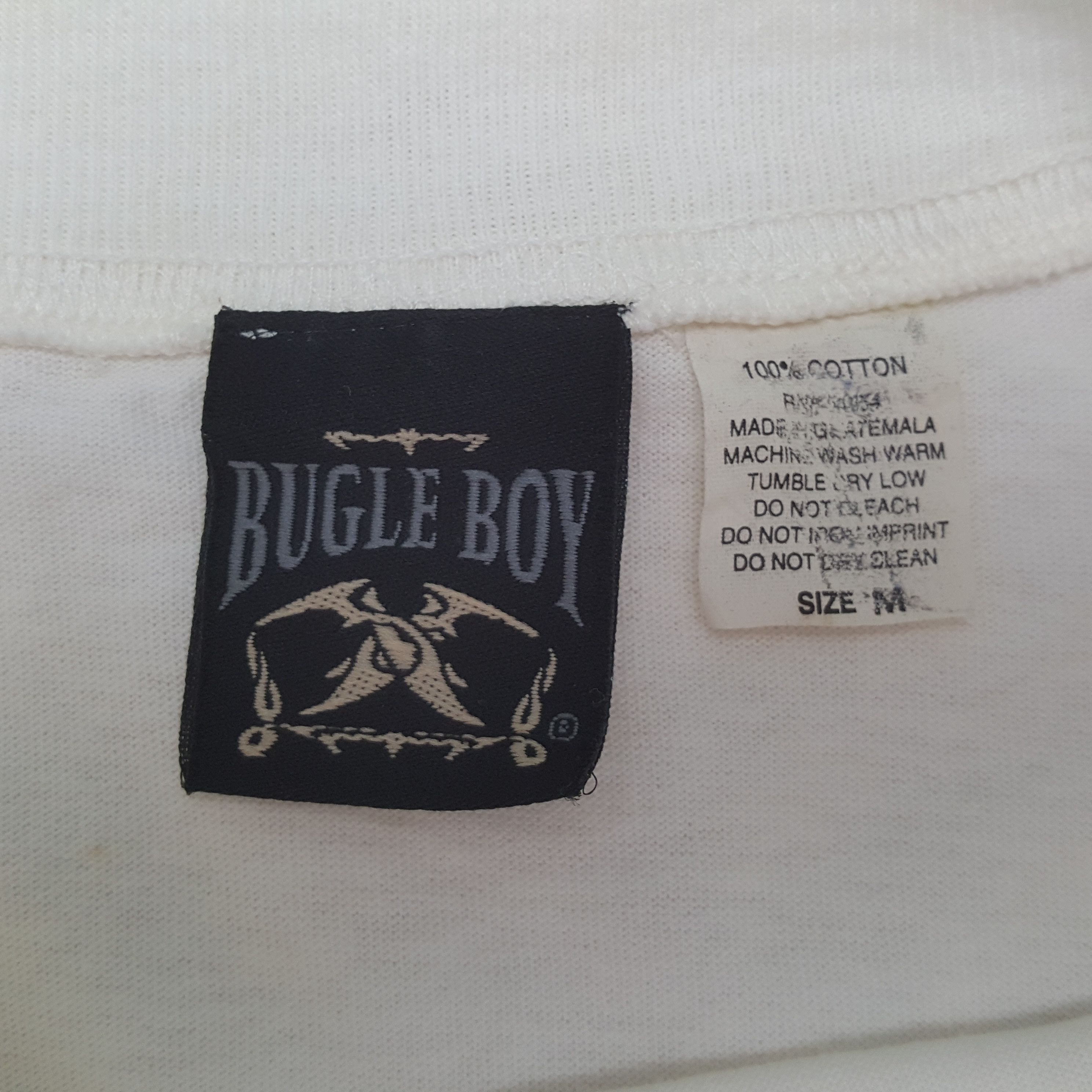 Bugle Boy Bugle Boy Surfing Style Vintage Tshirt RR22 Size US L / EU 52-54 / 3 - 6 Thumbnail