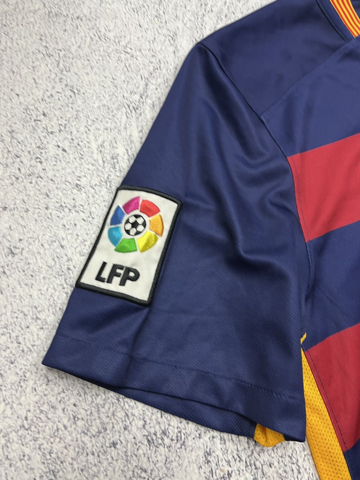 Nike × Vintage Nike FC Barcelona 2015/2016 Soccer Jersey Football Rare Size US S / EU 44-46 / 1 - 7 Thumbnail