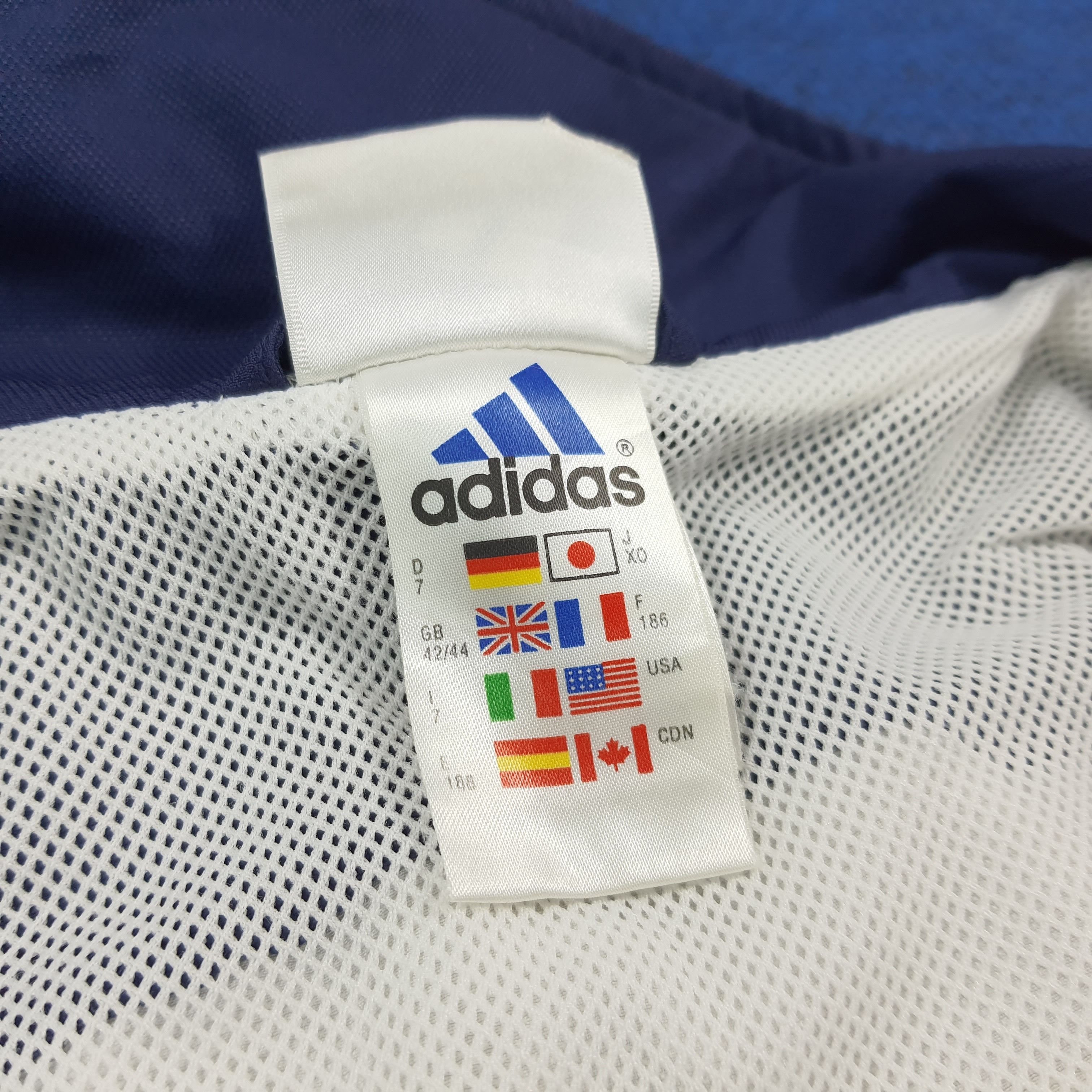 Adidas Vintage 2002 Argentina AFA Adidas Training Jacket C306N3 Size US XL / EU 56 / 4 - 9 Thumbnail