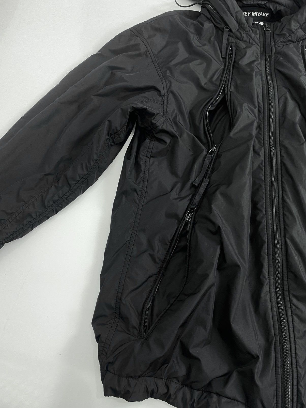 Issey Miyake × Japanese Brand Issey Miyake Parachute Thinsulate Multi Zipper Jacket Size US L / EU 52-54 / 3 - 7 Thumbnail