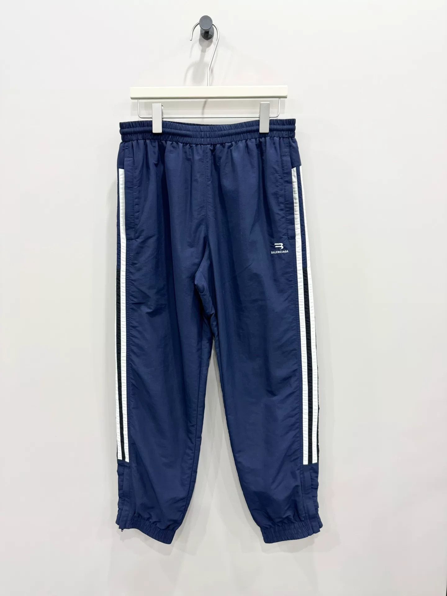 Balenciaga Balenciaga Sporty Nylon Joggers Size S Size US 28 / EU 44 - 1 Thumbnail