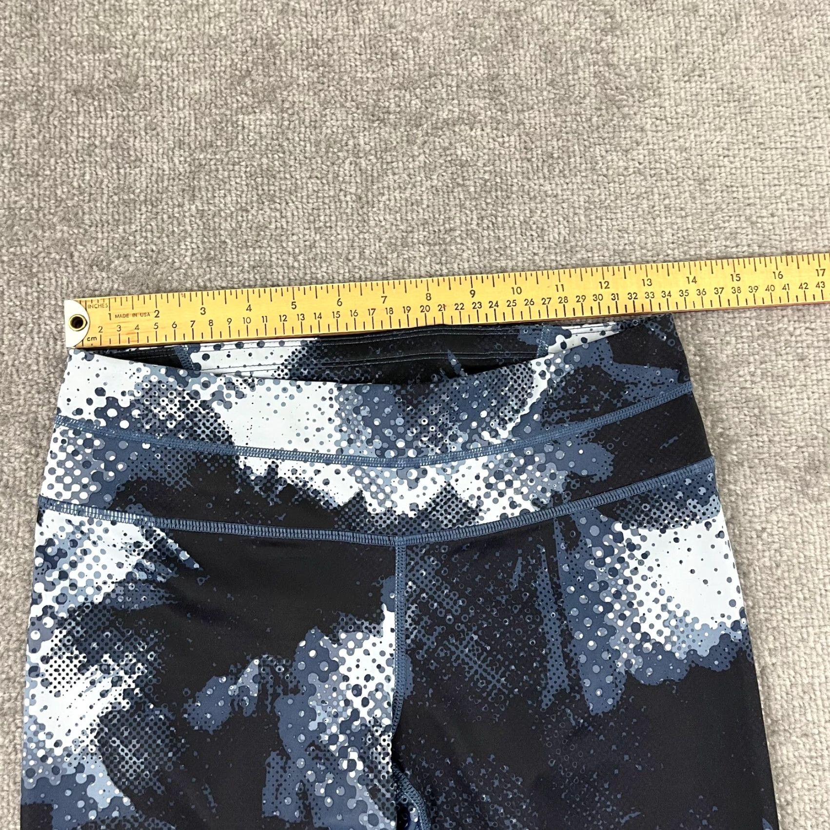 Athleta Athleta Leggings Womens Small x 21" Crop Blue Floral Abstract Mid Rise Gym Yoga Size 28" / US 6 / IT 42 - 5 Thumbnail