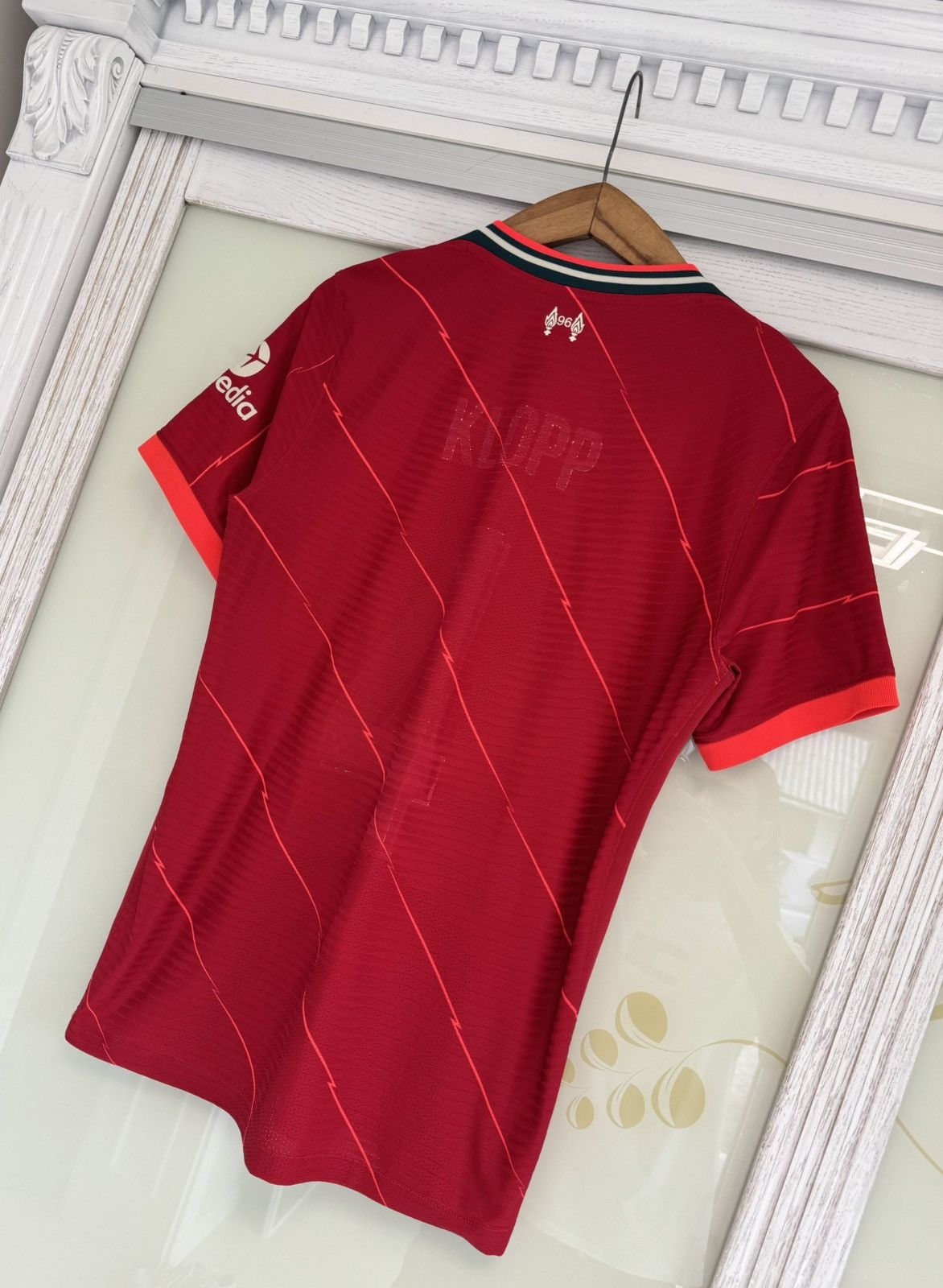 Nike Liverpool 2021-2022 Home Dri-Fit ADV Soccer Jersey Kit Shirt Size US M / EU 48-50 / 2 - 9 Thumbnail
