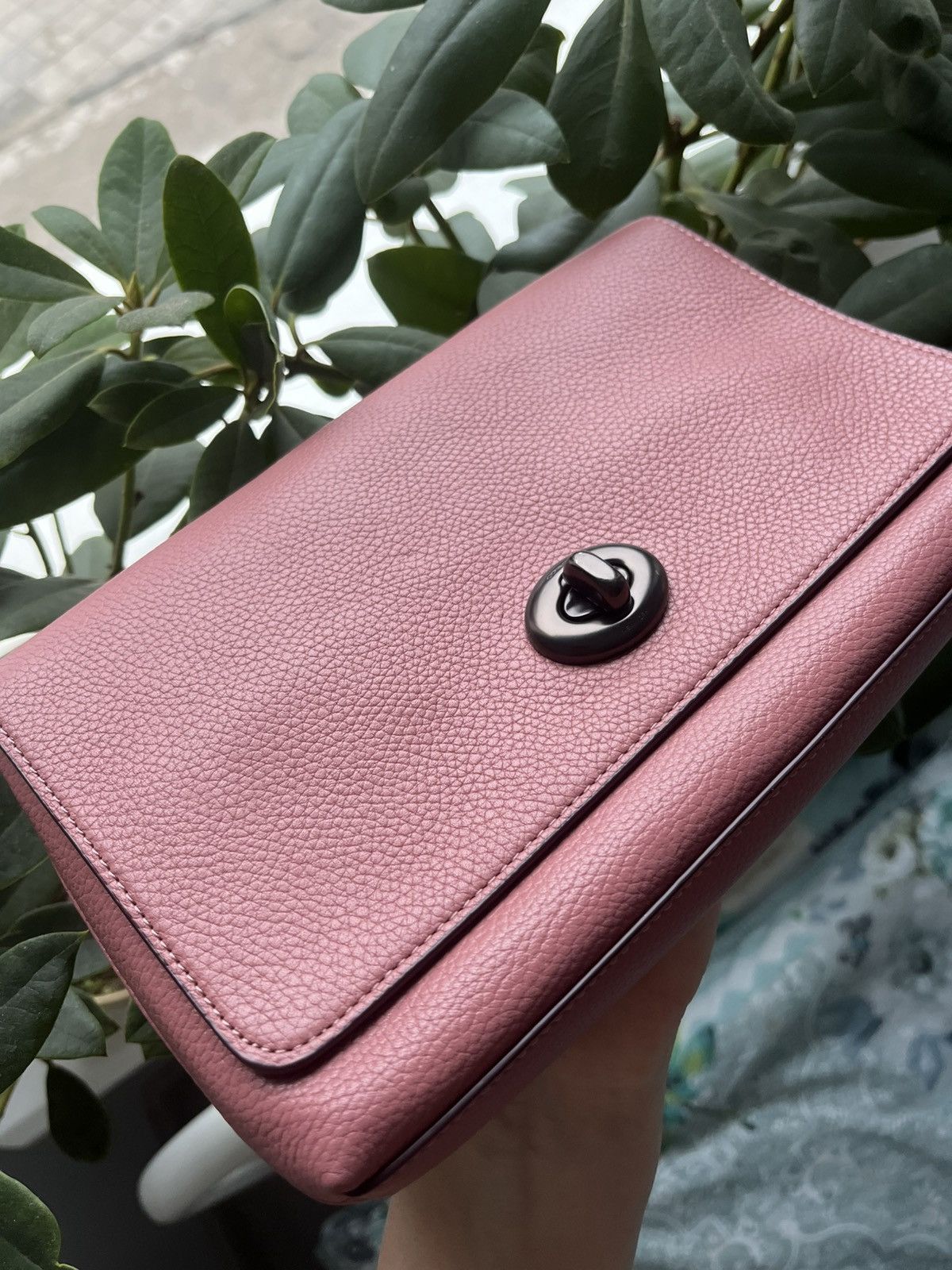 Coach × Designer × Vintage Bag COACH 1494 Pebble Leather Crosstown Size ONE SIZE - 1 Thumbnail