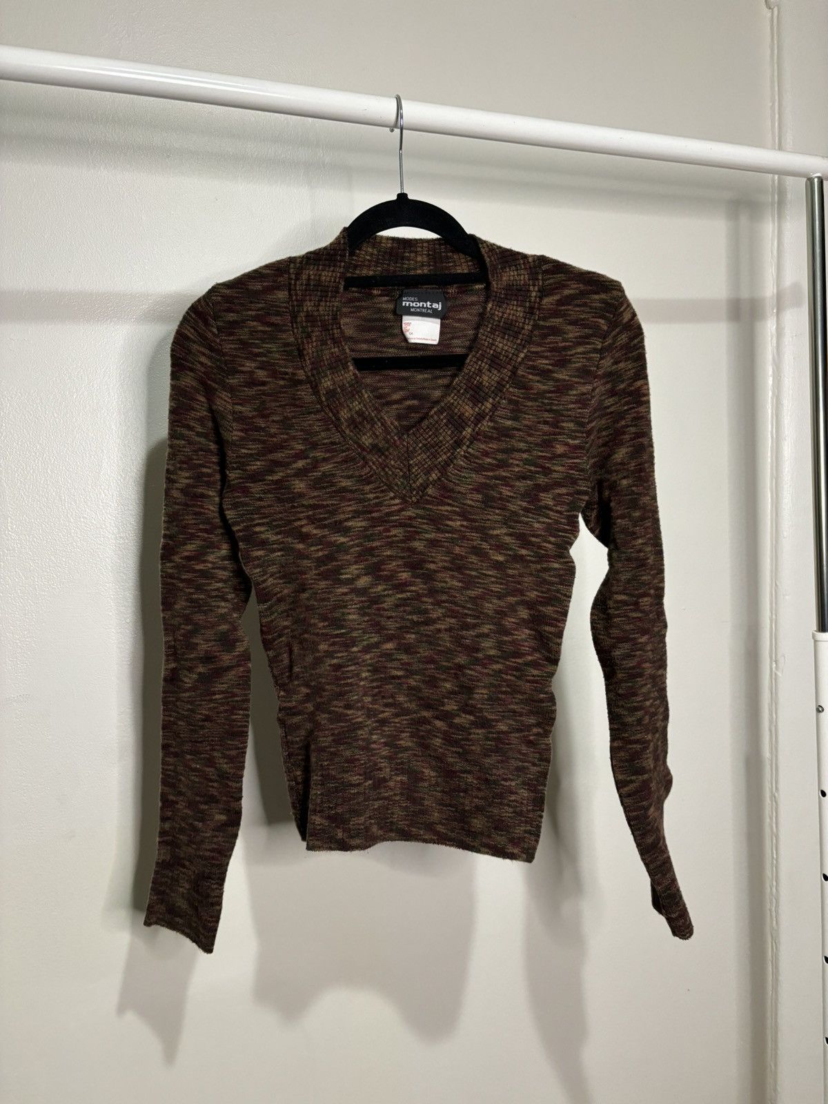 Vintage Vintage 1990s Patterned Acrylic V-Neck Sweater Size XS / US 0-2 / IT 36-38 - 1 Thumbnail