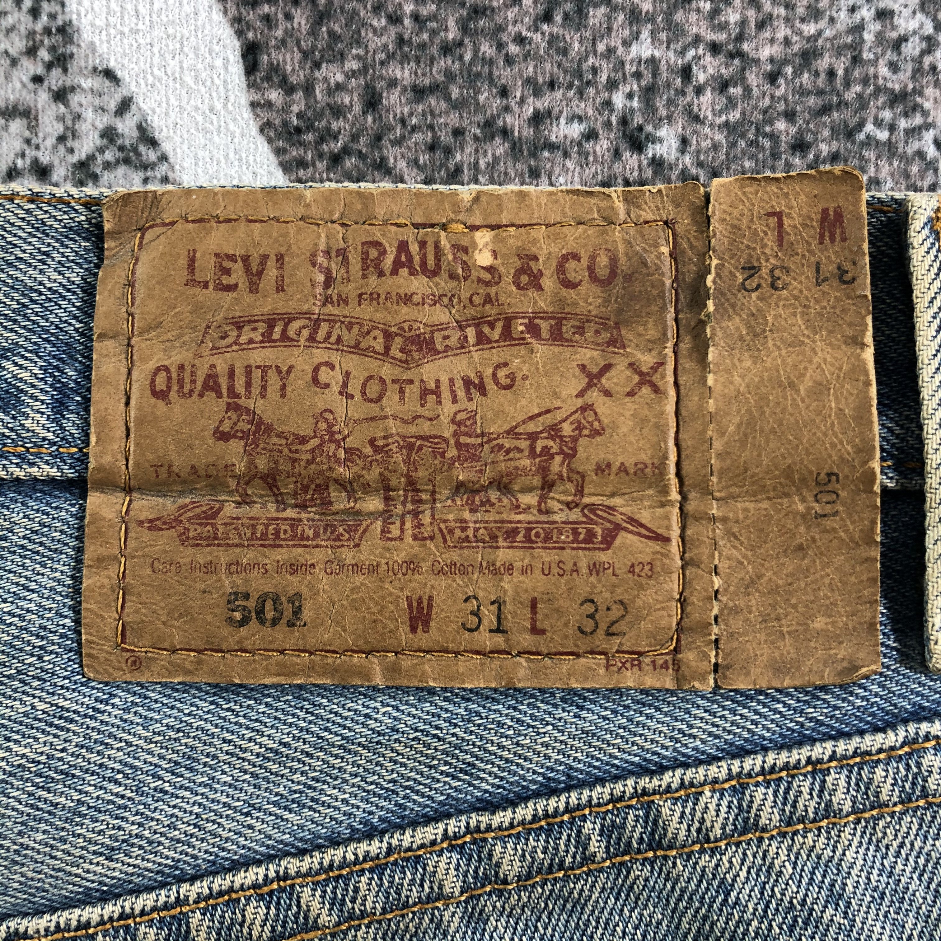 Levi's Vintage 90s Levis Jeans Medium Wash Denim KJ2902 Size US 31 - 5 Thumbnail