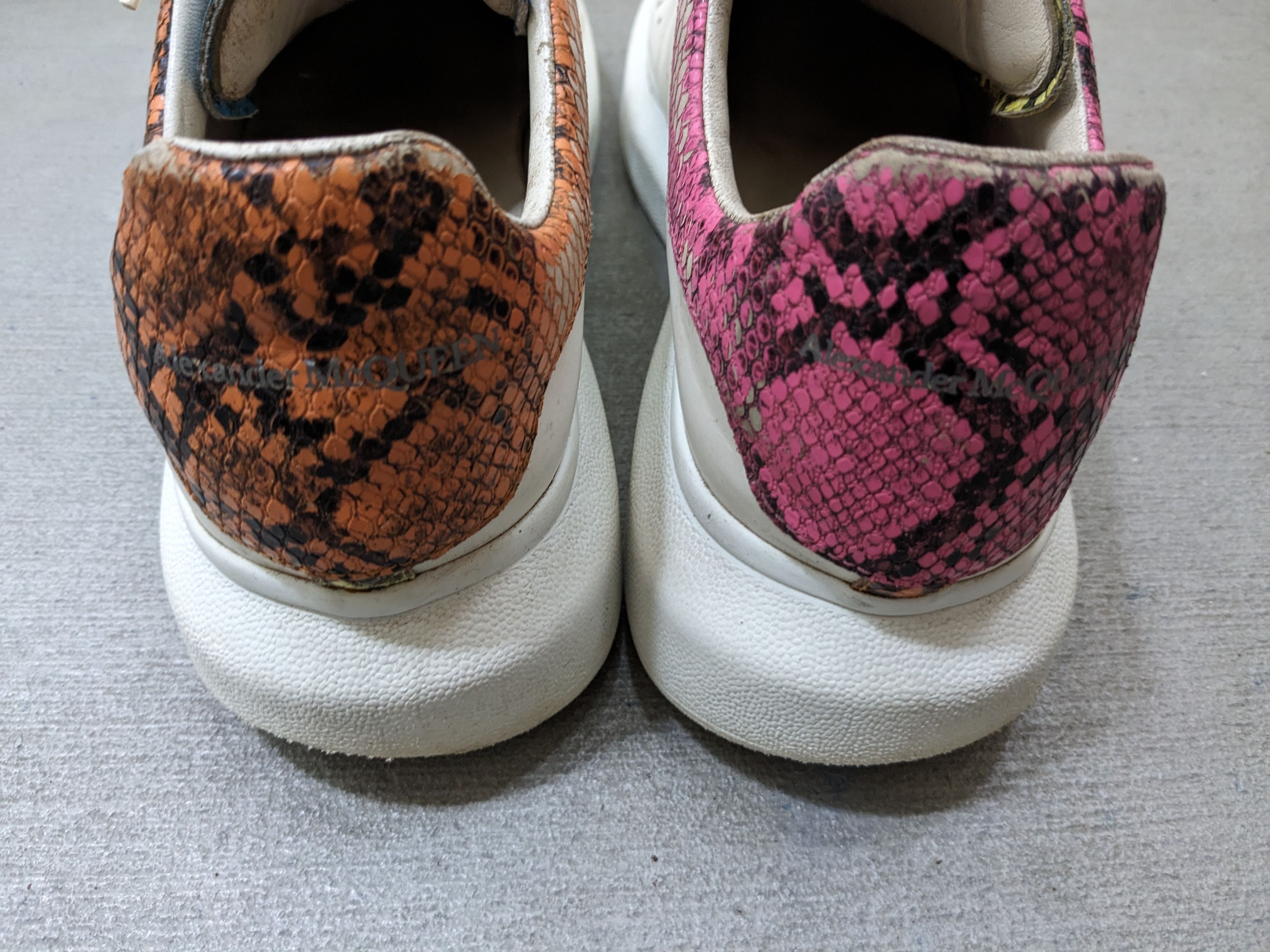 Alexander McQueen Alexander Mcqueen Oversized Larry Sneakers 11 44 White Size US 11 / EU 44 - 17 Thumbnail