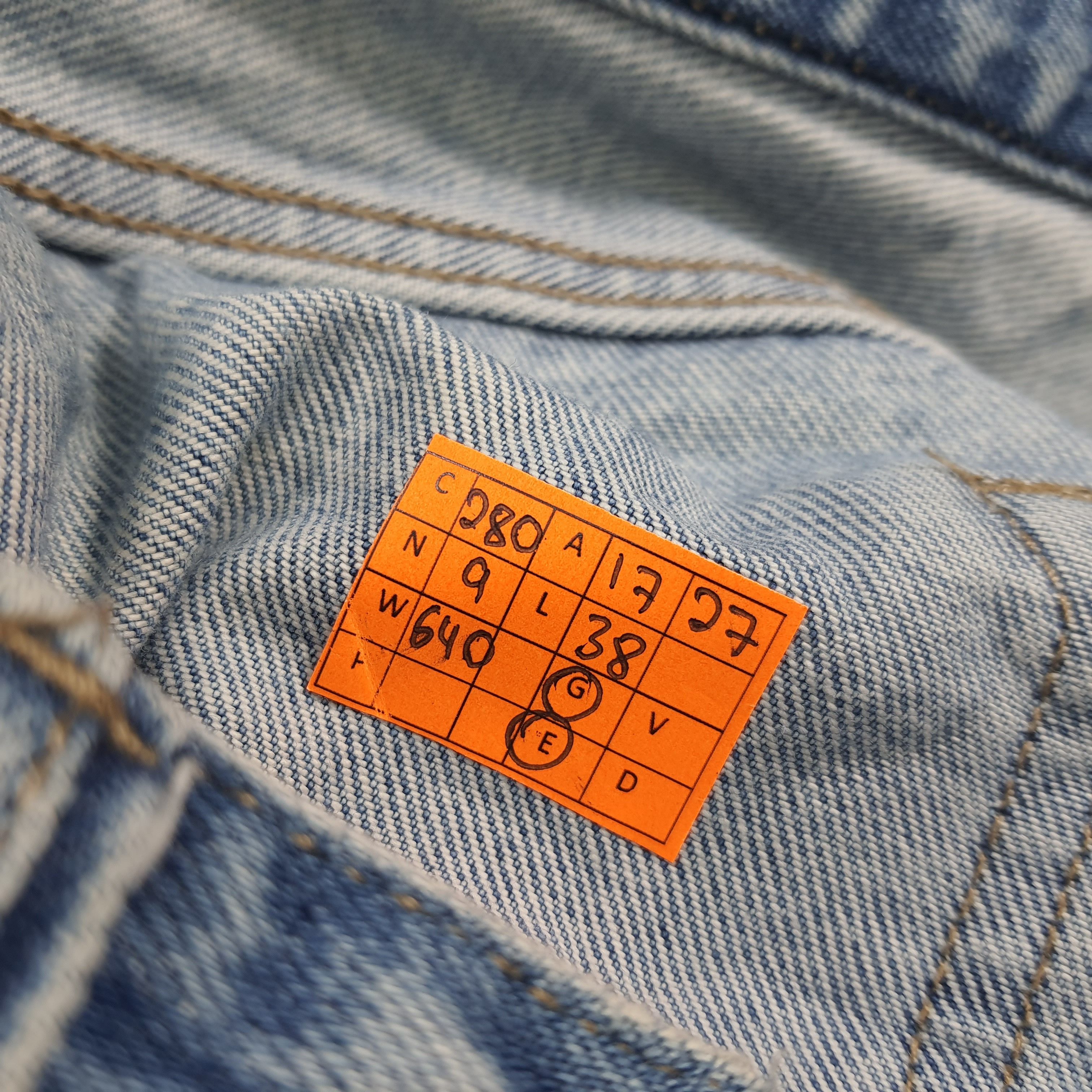 Andy Warhol Vintage Andy Warhol x Billabong Distressed Selvedge C280N9 Size US 35 - 16 Thumbnail