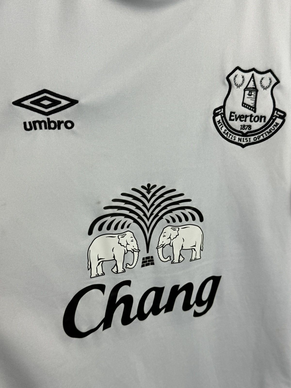 Umbro Everton 15/16 Away Football Jersey Size US M / EU 48-50 / 2 - 3 Thumbnail