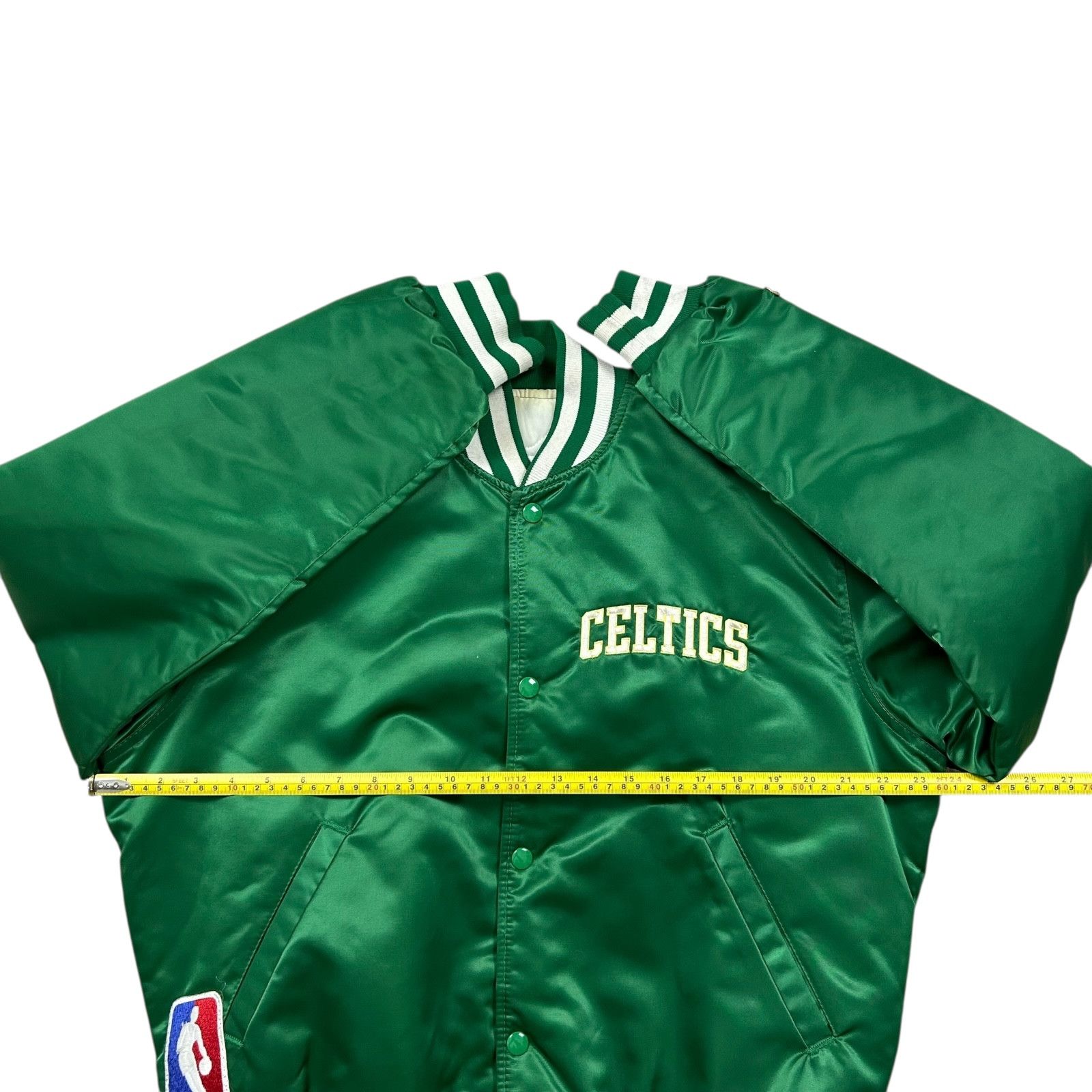 NBA VTG 90s NBA BOSTON CELTICS STARTER SATIN JACKET BIG PATCH Size US M / EU 48-50 / 2 - 13 Thumbnail