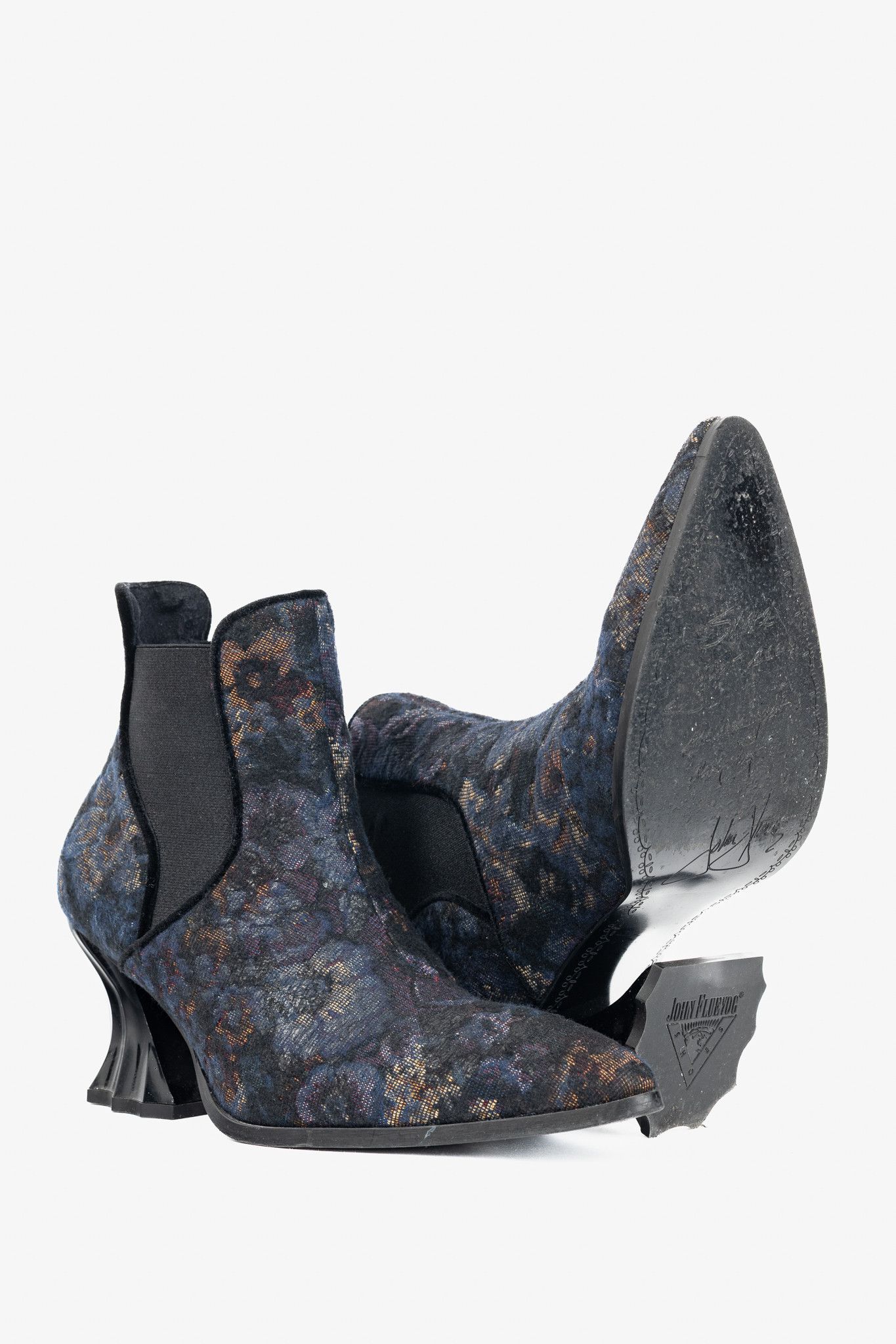 John Fluevog John Fluevog Ara Floral Vintage-Inspired Chelsea Boots Size US 8 / IT 38 - 4 Thumbnail