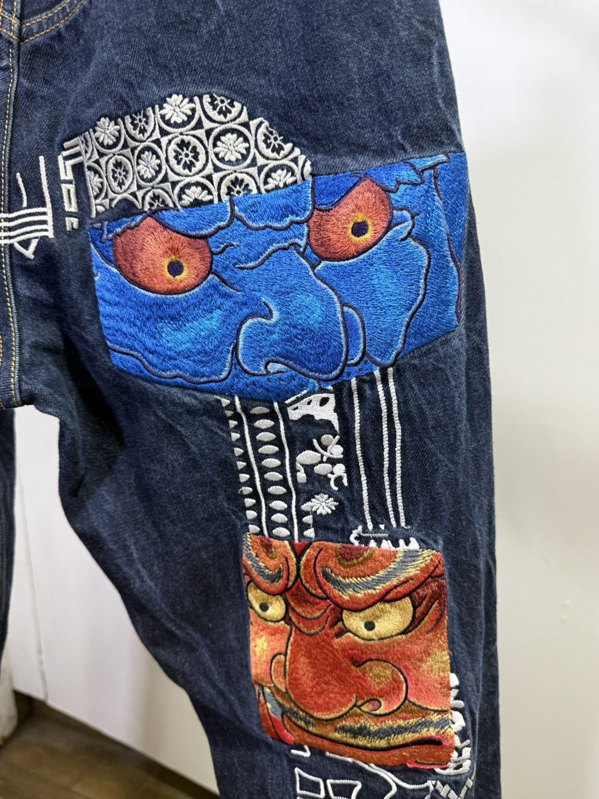 Evisu Evisu demon embroidered daicock Size US 28 / EU 44 - 9 Thumbnail