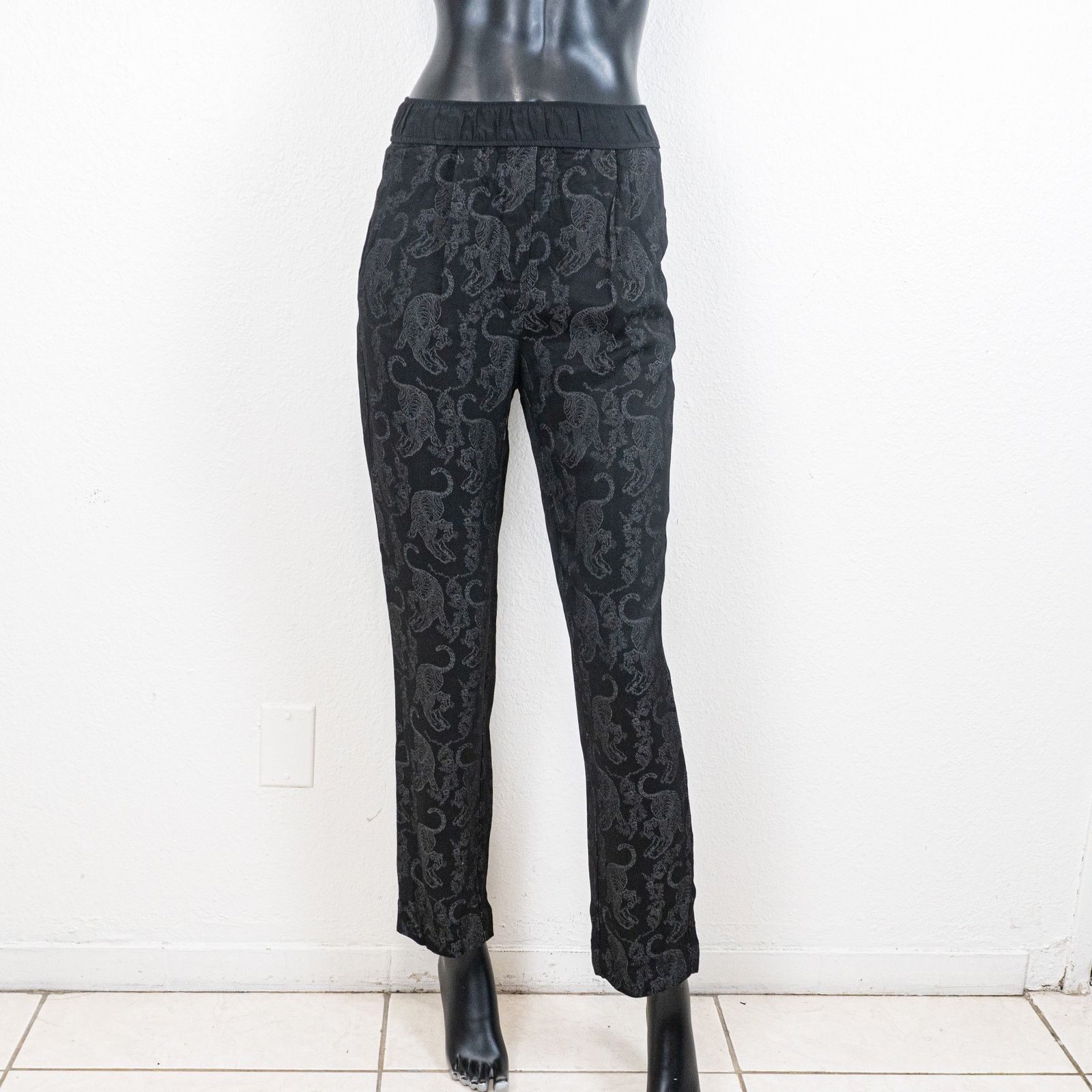 Sandro Sandro Paris Women's Tiger embroidered Pants in black size 1 Size 24" / US 00 / IT 34 - 2 Thumbnail