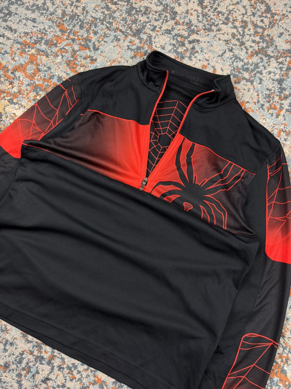 Spyder Vintage y2k Spyder crazy spiders web print thermal top Size US M / EU 48-50 / 2 - 3 Thumbnail