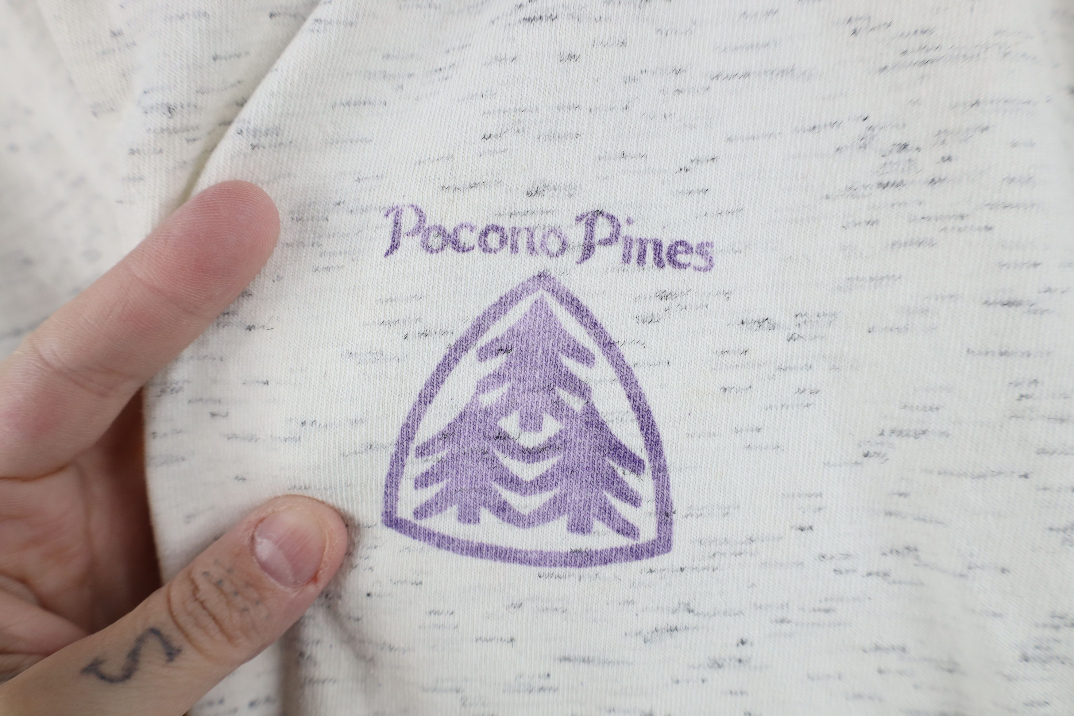 Vintage Vintage 90s Streetwear Pocono Pines Layered T-Shirt Gray USA Size US XL / EU 56 / 4 - 4 Thumbnail