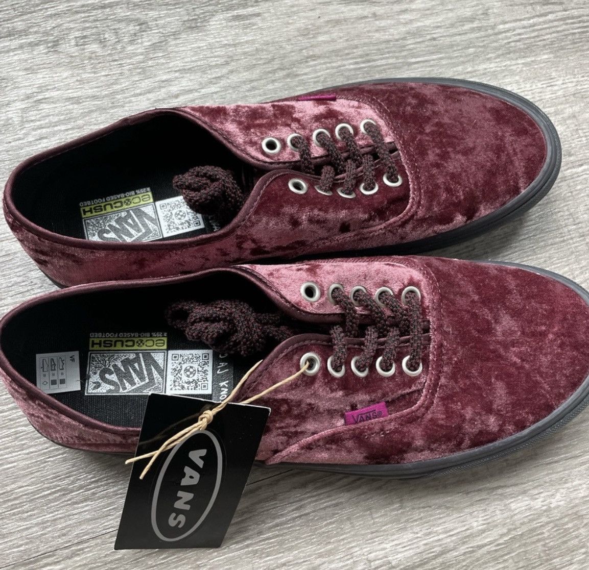 Vans Vans x Alex Knost x Lee-Ann Curren Sneakers Burgundy Velvet Size US 10 / EU 43 - 8 Thumbnail