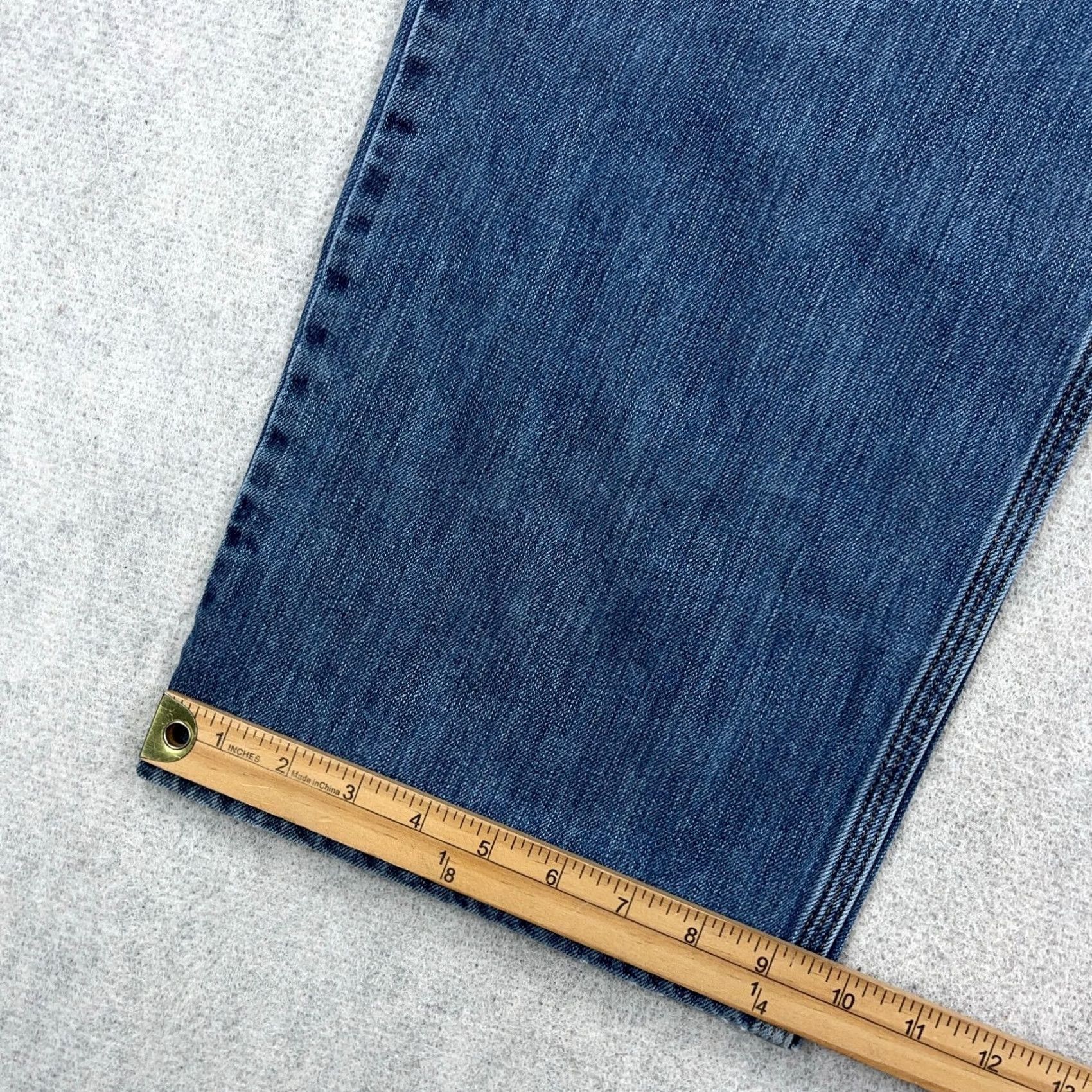 Carhartt VINTAGE Carhartt Jeans Men 40x30 Loose Fit Straight Leg Dungaree Fit Baggy VTG Y2K Blue Denim 5-Pocket Mens Jeans Size US 40 / EU 56 - 7 Thumbnail