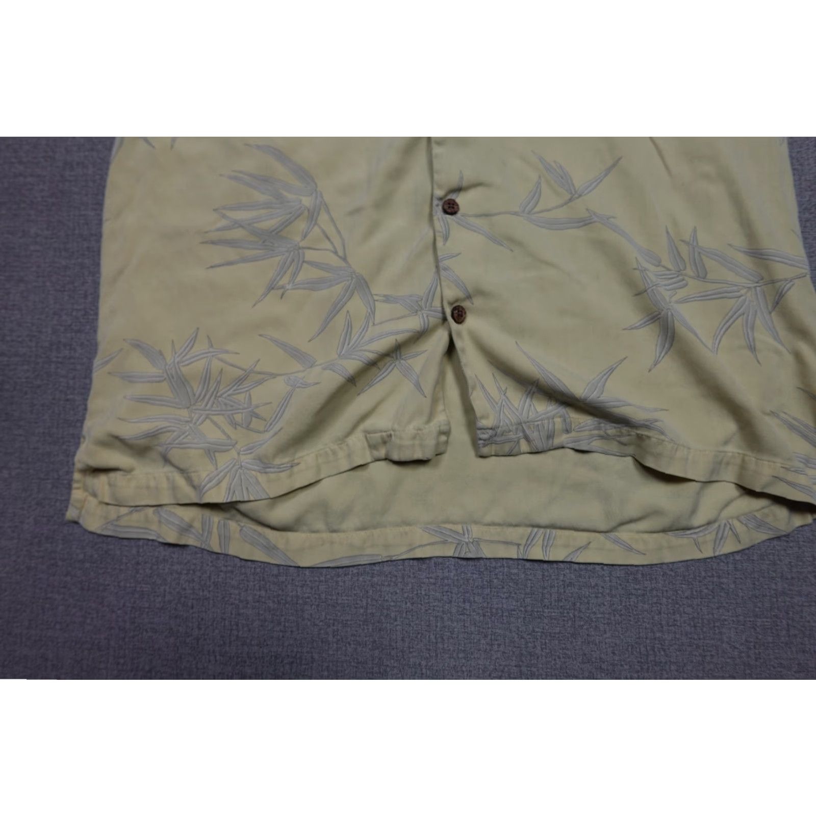 Tommy Bahama Tommy Bahama Shirt Mens Large Yellow Floral Button-Up Silk Casual Short Sleeve Size US L / EU 52-54 / 3 - 3 Thumbnail
