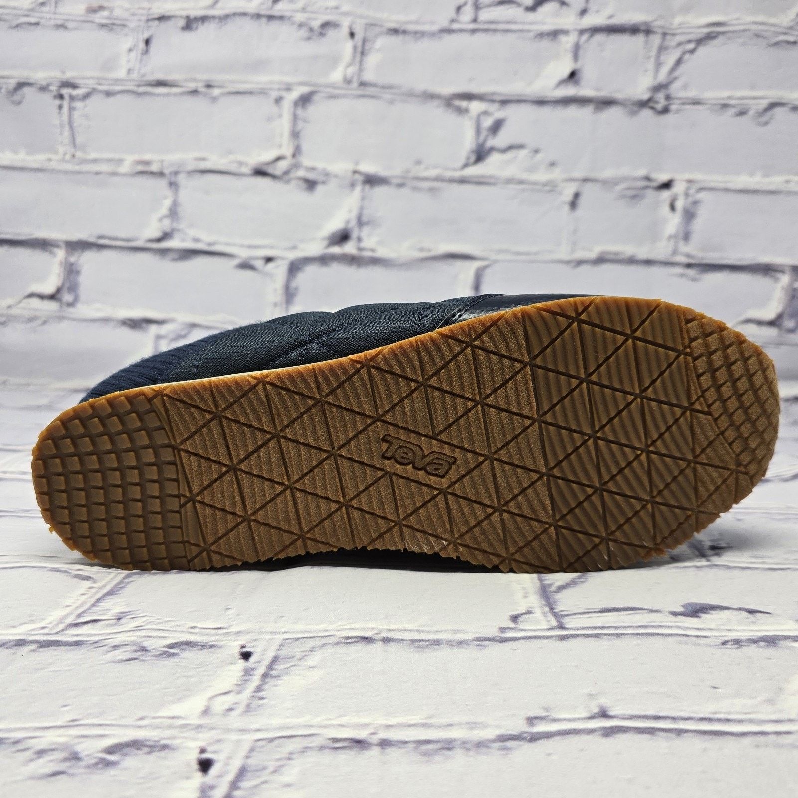 Teva TEVA ReEmber Moc Eclipse Mens 12 Navy Quilted Slip On Shoes Size US 12 / EU 45 - 9 Thumbnail