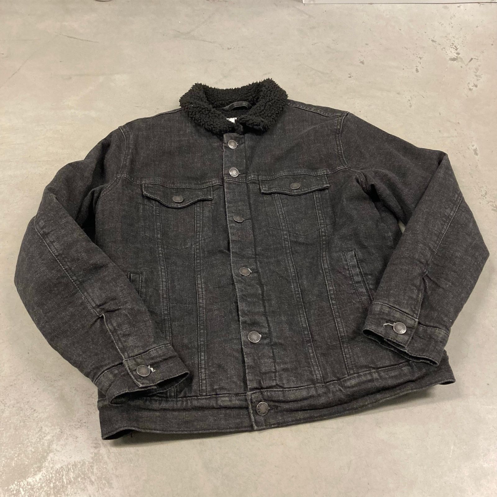 Vintage vintage y2k Sherpa lined denim trucker jacket Size US M / EU 48-50 / 2 - 1 Thumbnail