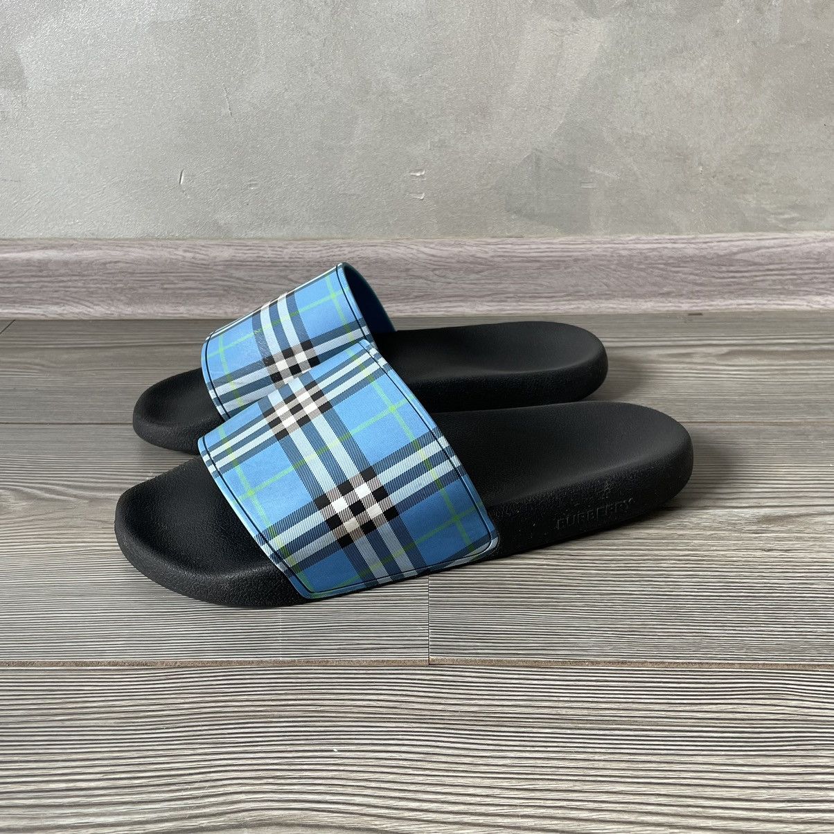 Burberry Burberry Furley Blue Nova Check Slides / Sandals / Slippers Size US 9 / EU 42 - 2 Thumbnail