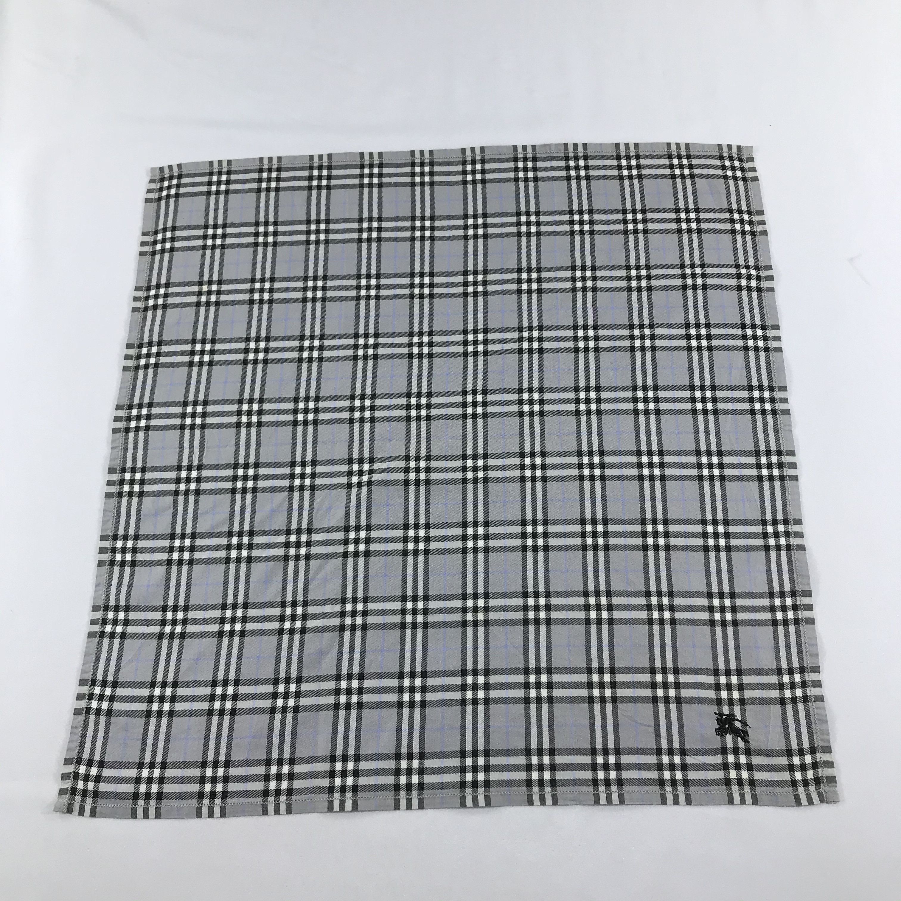 Burberry Burberry Nova Check Handkerchief Neckerchief Bandana H823 Size ONE SIZE - 2 Thumbnail