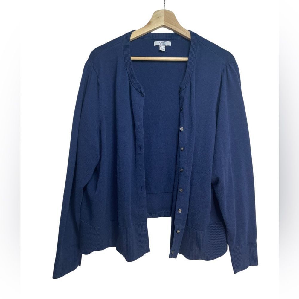Croft & Barrow Croft & Barrow Navy Button Front Cardigan Sweater 2X Size 3XL / US 20-22 - 1 Thumbnail