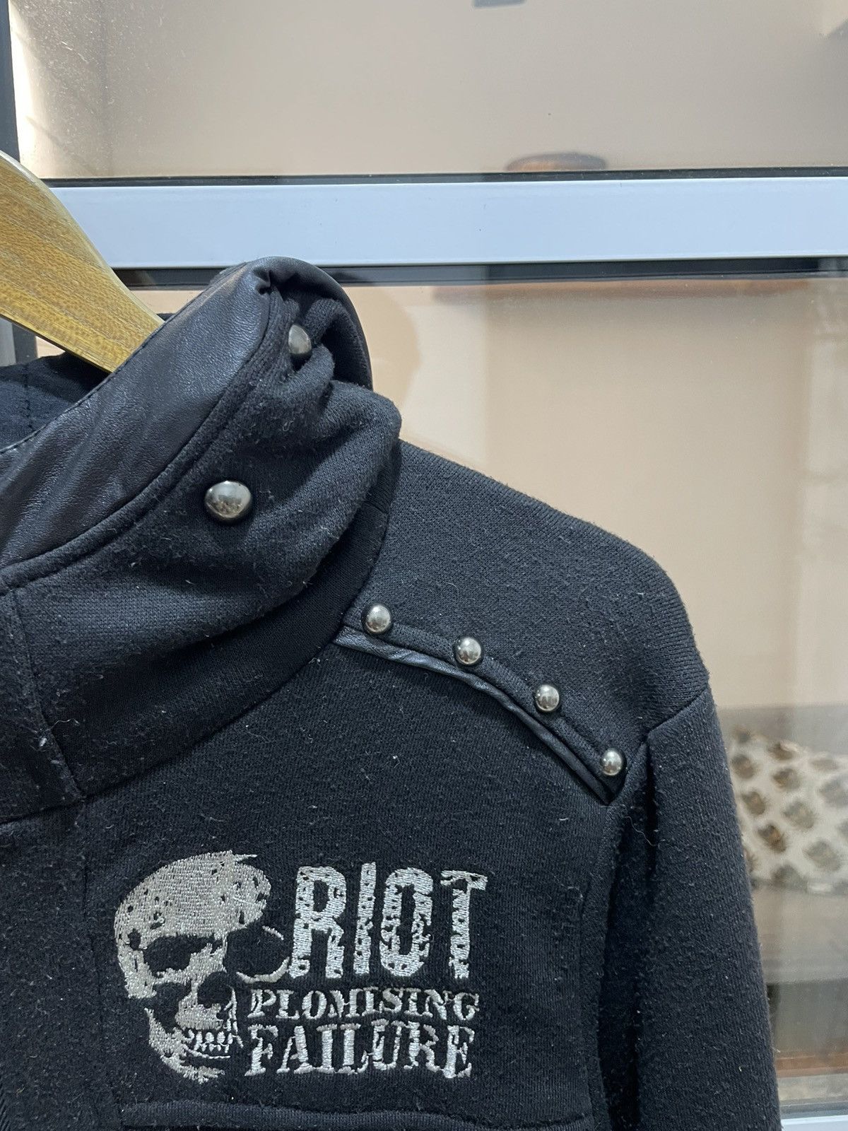 14th Addiction SexPot Revenge Hoodie Studded With Mask Punk Styled Size US L / EU 52-54 / 3 - 23 Thumbnail