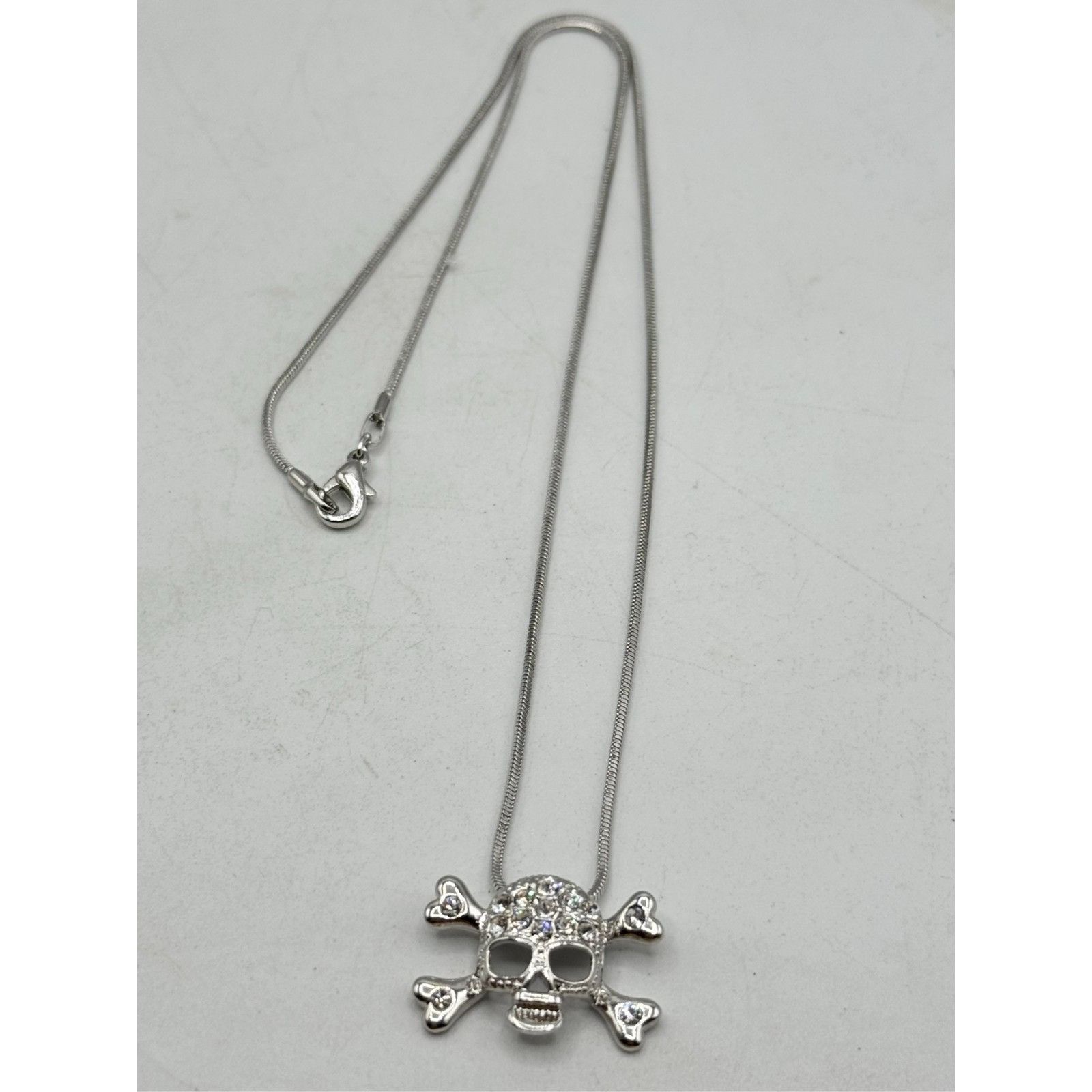 Other Vintage rhinestone skull snake chain necklace Size ONE SIZE - 4 Thumbnail