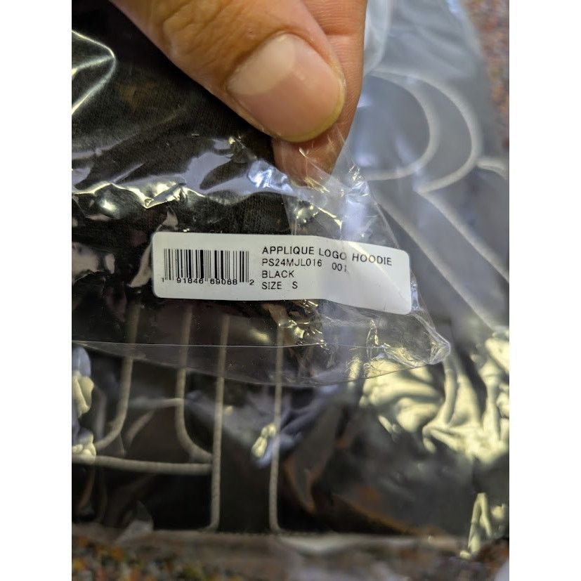 Amiri o1rshd1 Q:2 / Applique Logo Hoodie in Black Size US S / EU 44-46 / 1 - 19 Thumbnail