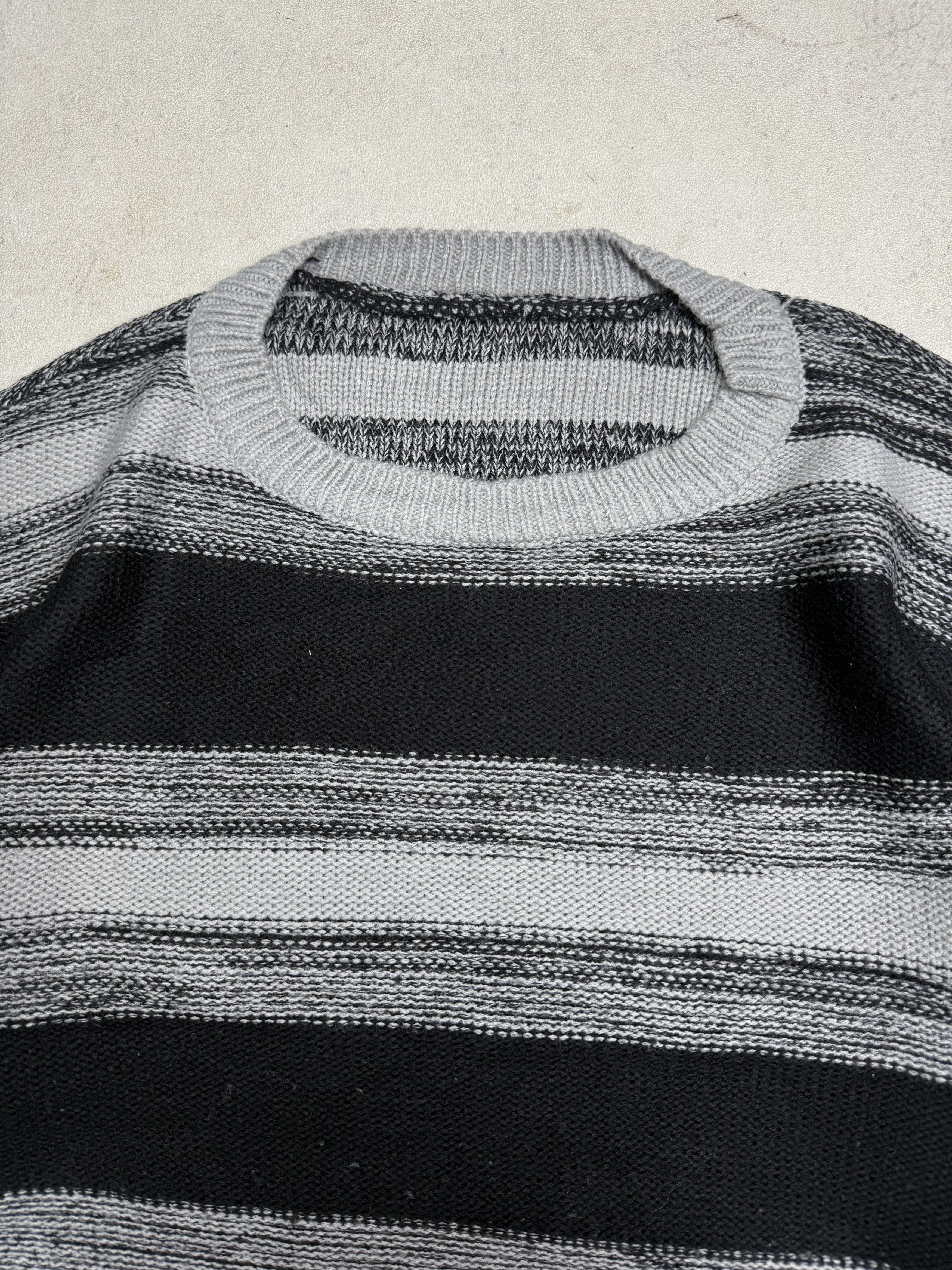 Japanese Brand Striped Boxy Knit Sweater Japanese Brand Size US M / EU 48-50 / 2 - 4 Thumbnail
