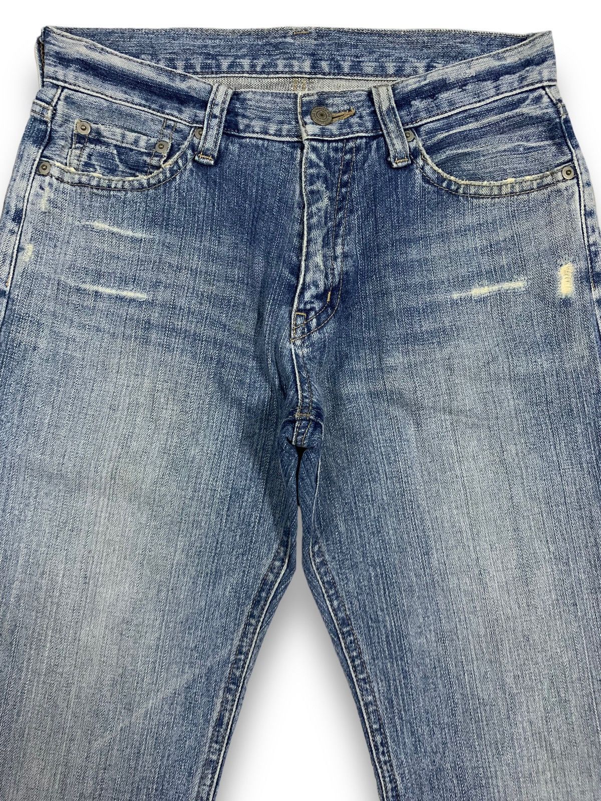 Uniqlo Vintage Y2K Uniqlo Blue Washed Loose Fit Distressed Jeans Size US 30 / EU 46 - 3 Thumbnail