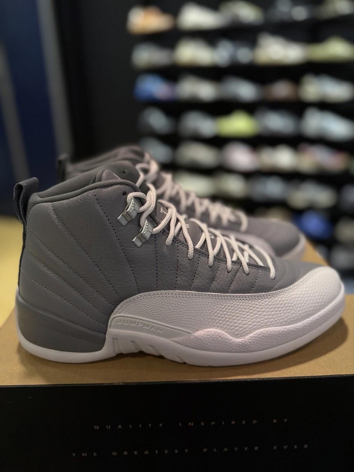 Jordan Brand Air Jordan 12 Retro Stealth CT8013-015 Size 11 New With Box Size US 11 / EU 44 - 4 Thumbnail
