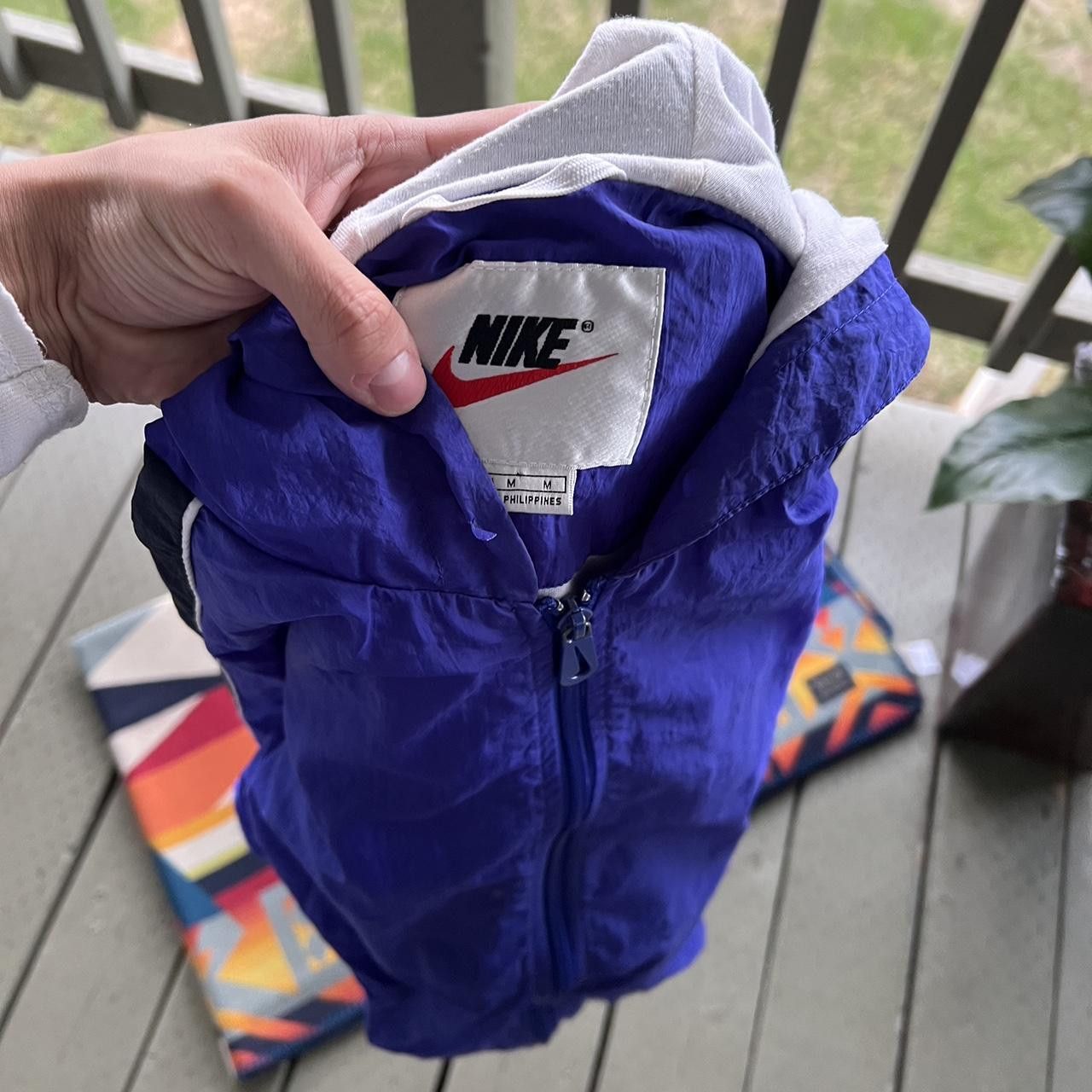 Nike Vintage Nike Windbreaker sweatshirt Hooded FullZip Lined 90s Size US M / EU 48-50 / 2 - 5 Thumbnail