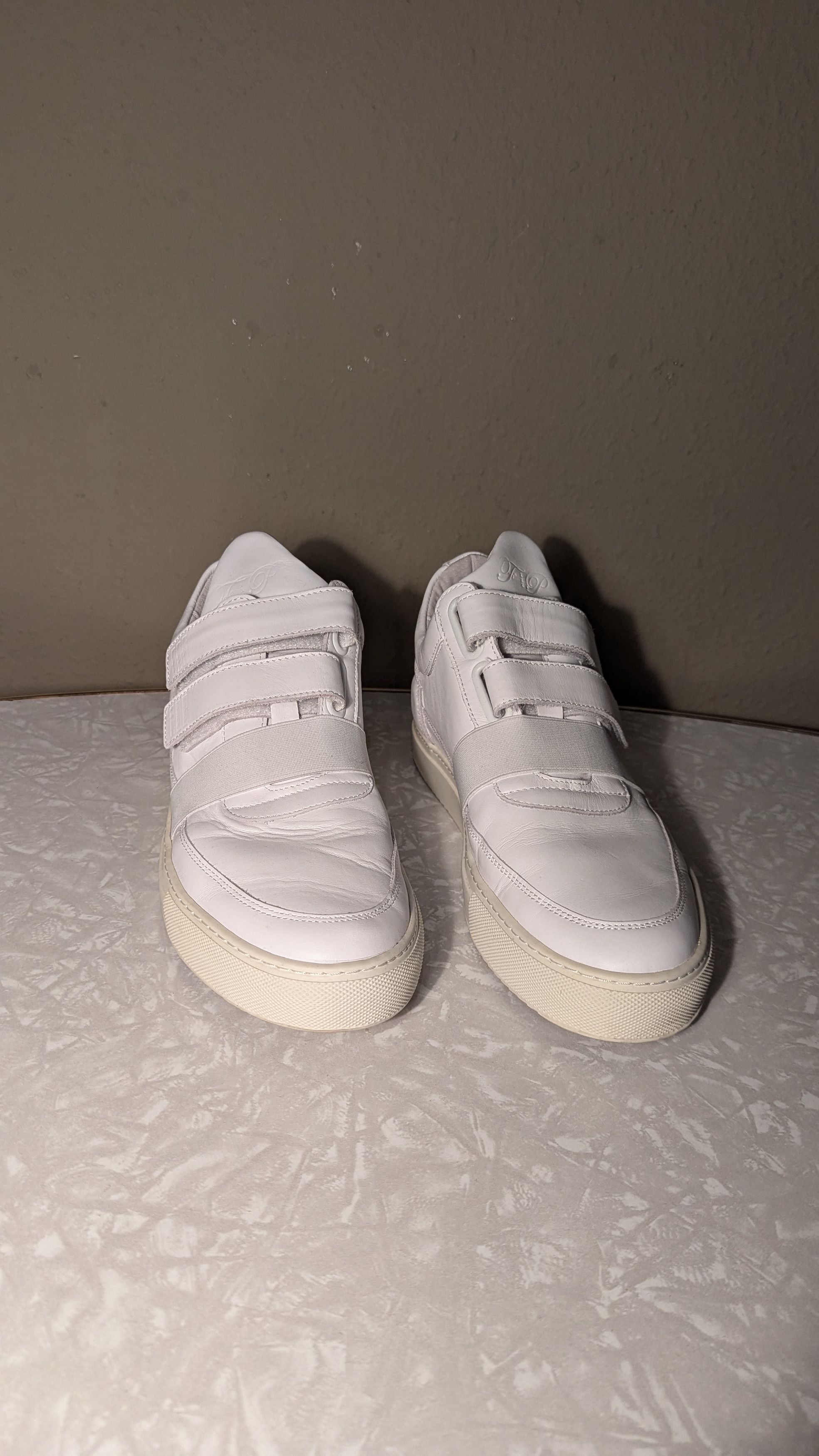 Filling Pieces White Low Top Sneaker - with velcro straps Size US 10 / EU 43 - 2 Thumbnail