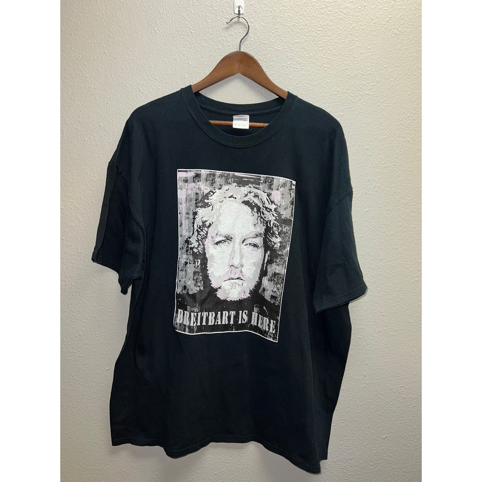 Gildan Breitbart Is Here Shirt Andrew Breitbart RIP Tee 2XL XXL Size US XXL / EU 58 / 5 - 1 Thumbnail