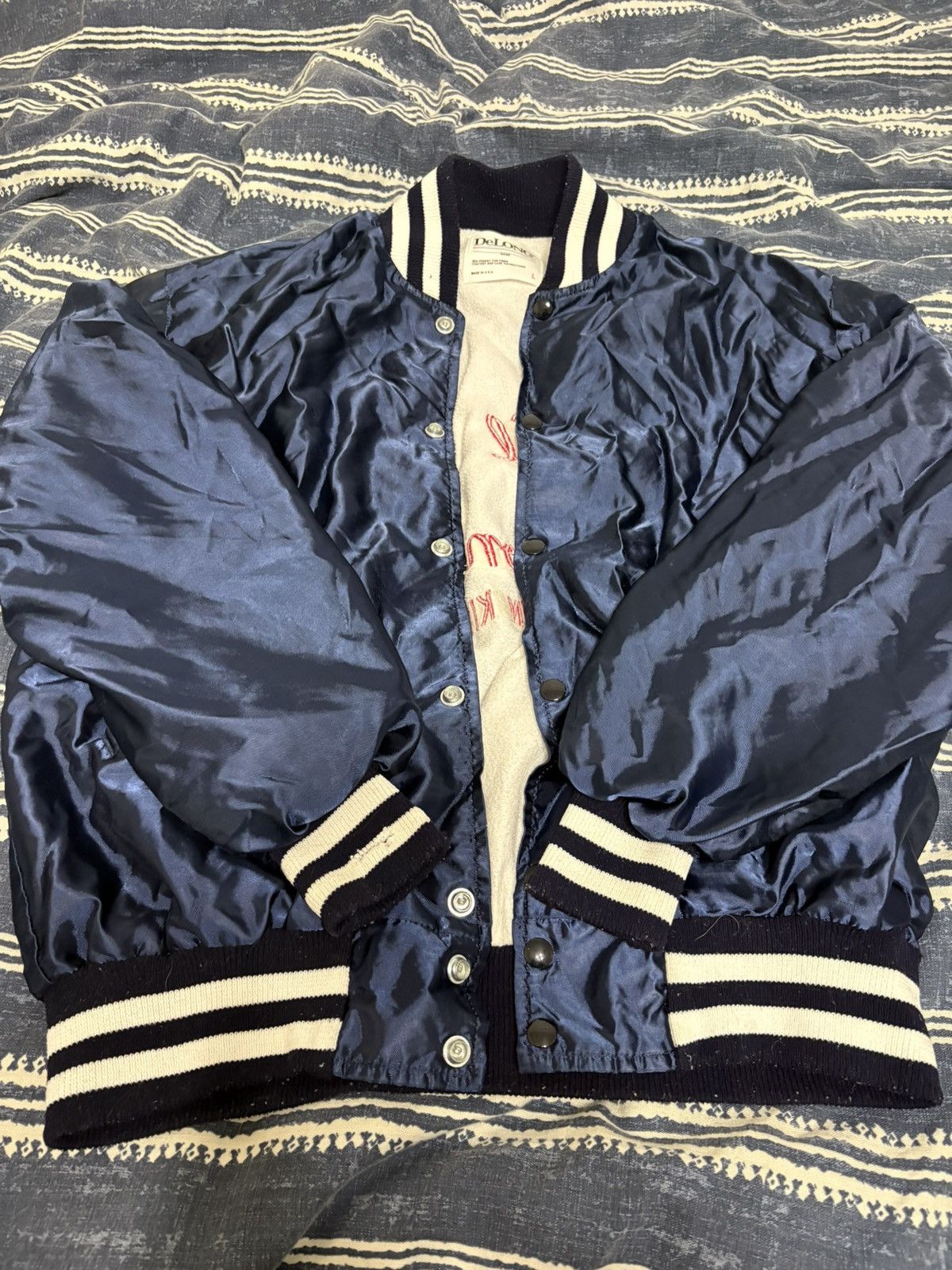 Delong Delong embroiered bomber jacket Size US L / EU 52-54 / 3 - 1 Thumbnail