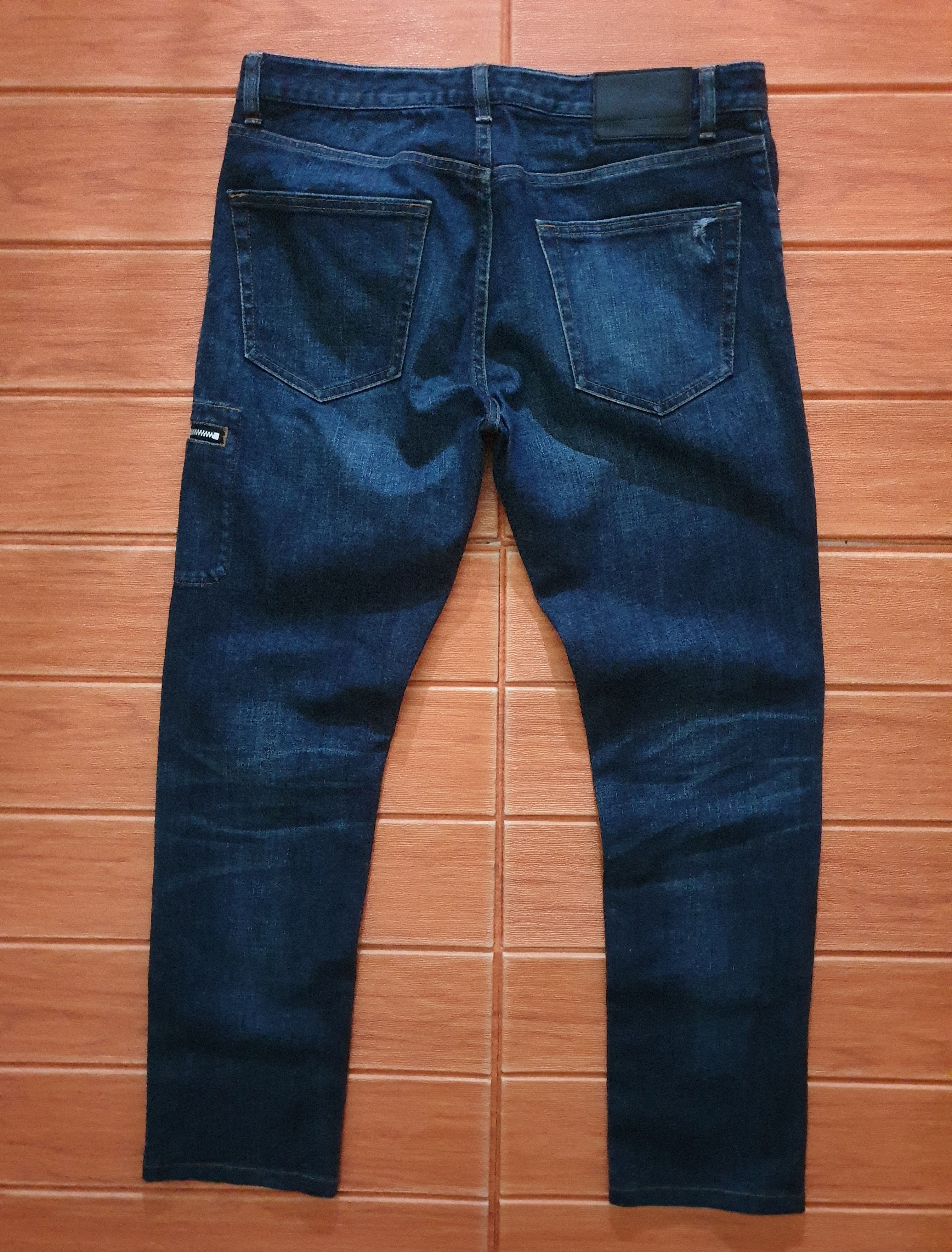Undercover 💥Uniqlo x undercover Japanese brand denim pant Size US 32 / EU 48 - 8 Thumbnail