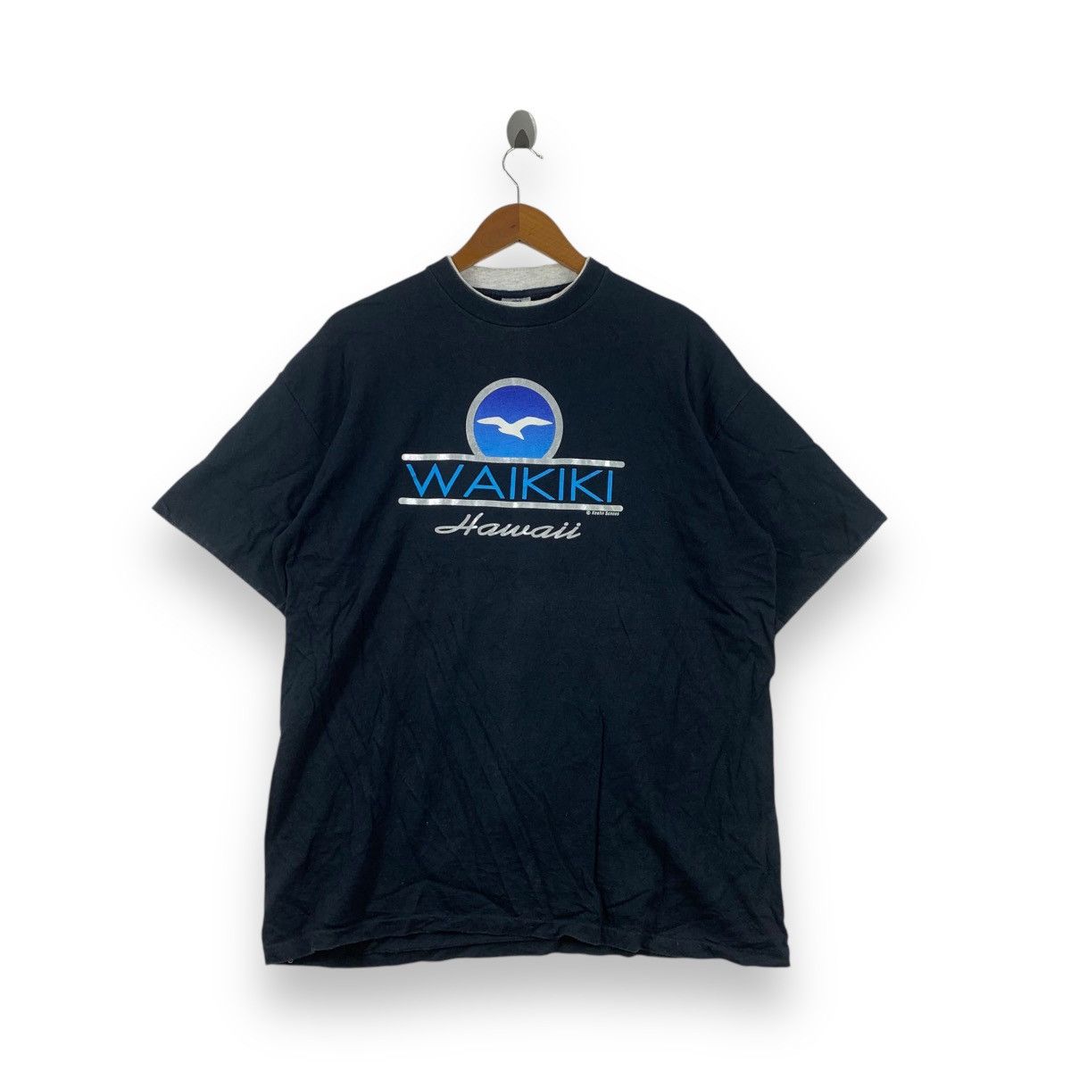 Vintage Vintage 90’ WAIKIKI HAWAII Made In USA Belton Tee Shirt Top Size US XL / EU 56 / 4 - 1 Thumbnail