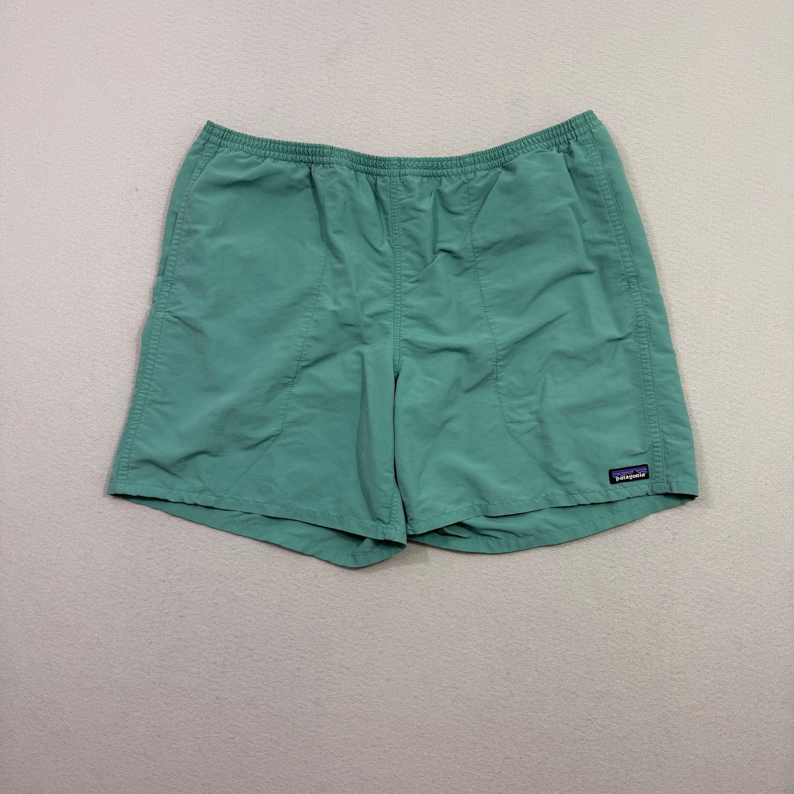 Patagonia × Vintage 90s PATAGONIA GREEN BAGGIES SHORTS LARGE | Grailed